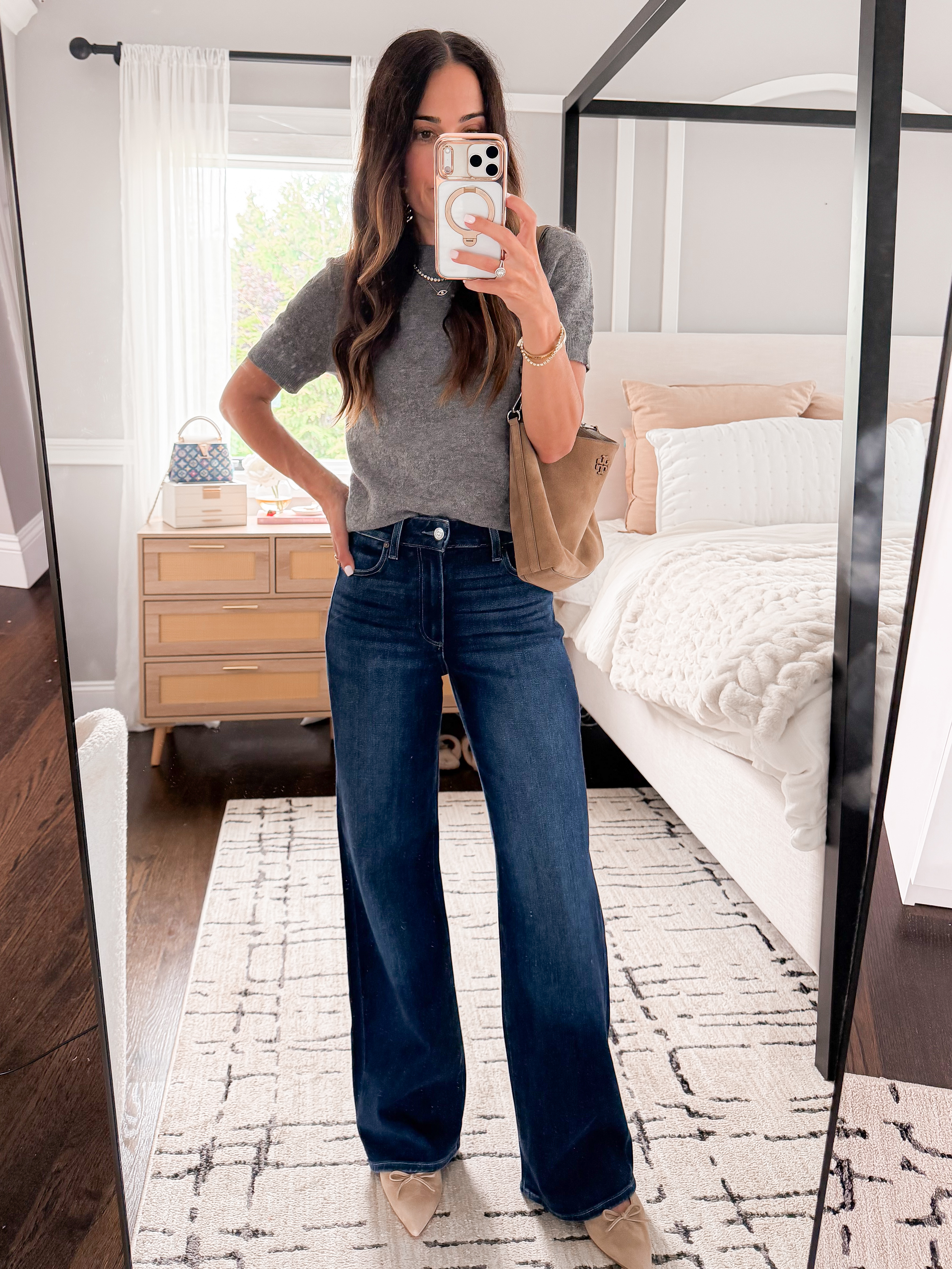So impressed with these Paige and say wide leg jeans! SO soft and love the dark wash 👏🏼

#LTKSaleAlert #LTKSeasonal #LTKOver40