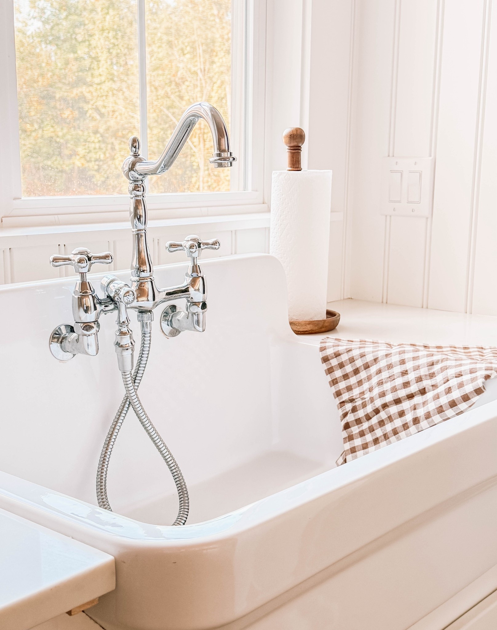 Cozy cottage kitchen sink vintage faucet 

#LTKHome
