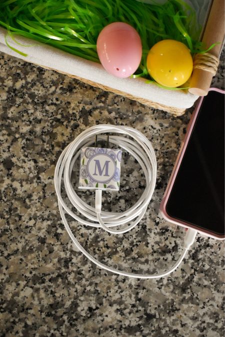 PSA: Easter’s around the corner!  

#ad Everyone’s day-to-day runs with the help of multiple devices, making the Quick Charge Dual Monogram Charger a fantastic stuffer for any Easter basket.  It allows for up to two devices to charge simultaneously.  It comes in various fun designs and can be personalized by adding names or monograms. 

I’ve linked this must-have charger on my LTK shop so you shop directly from there. 

@classychargers #classychargers

#LTKfamily #LTKkids #LTKhome
