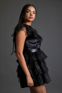 Goth Girl Ruffle Dress & Knife Hair Clip Costume Set | Forever 21 (US)