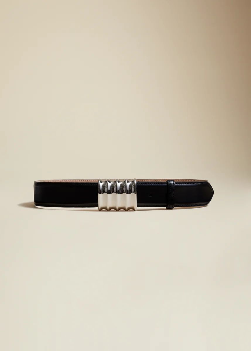 The Medium Julius Belt in Black Leather with Silver | Khaite