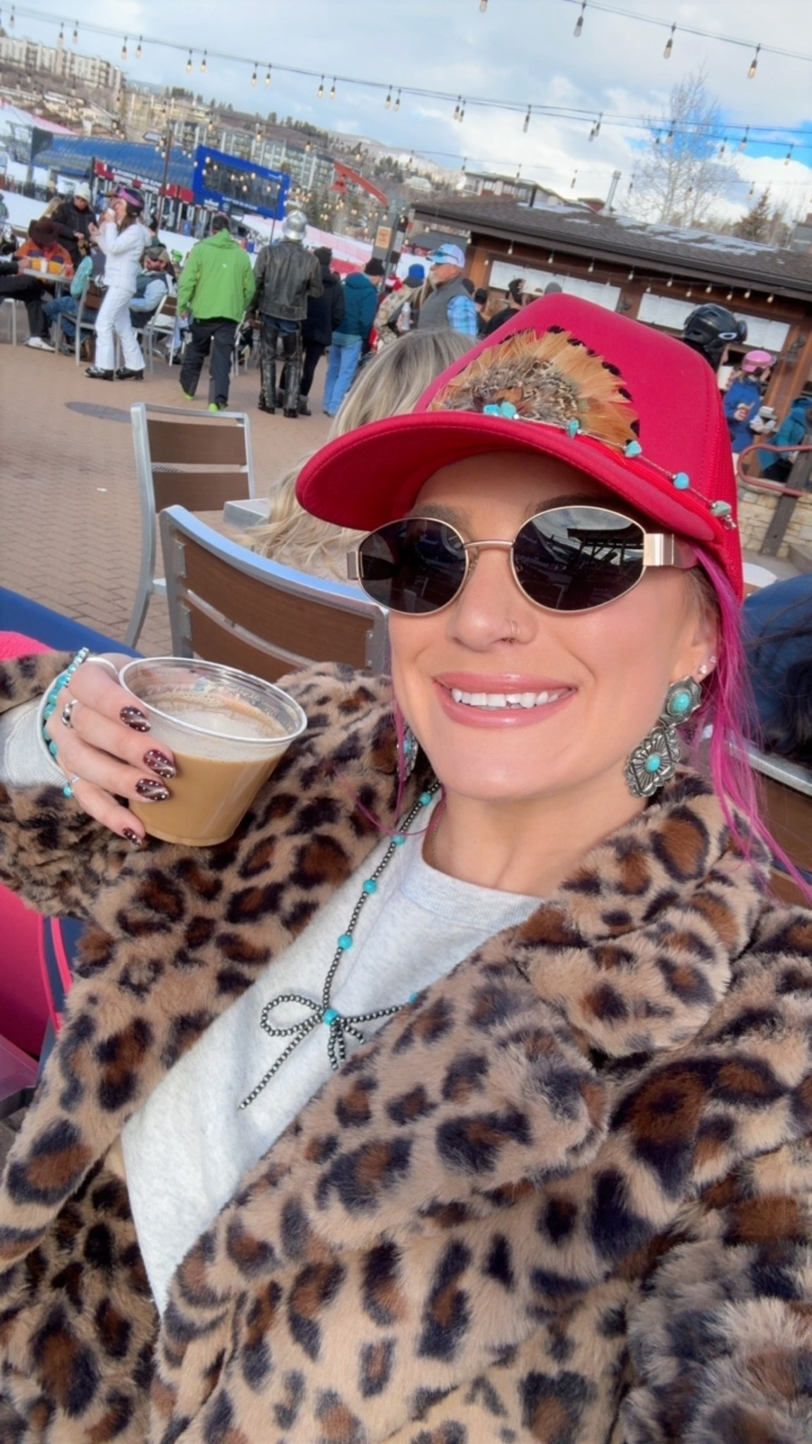 Espresso martinis & steamboat music fest 🎶🏔️🍸

#LTKTravel #LTKPetite #LTKootd