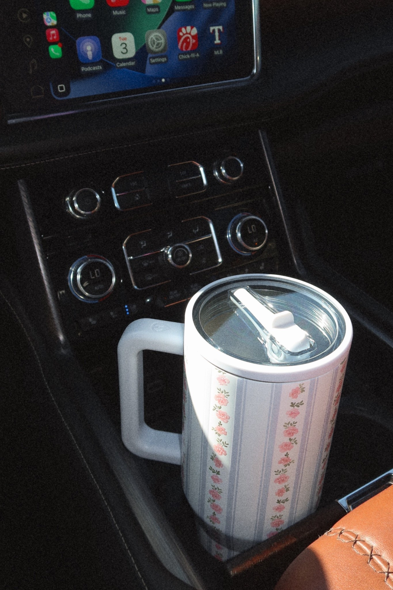 Hydrojug code is RACHELG for a discount!!🩷