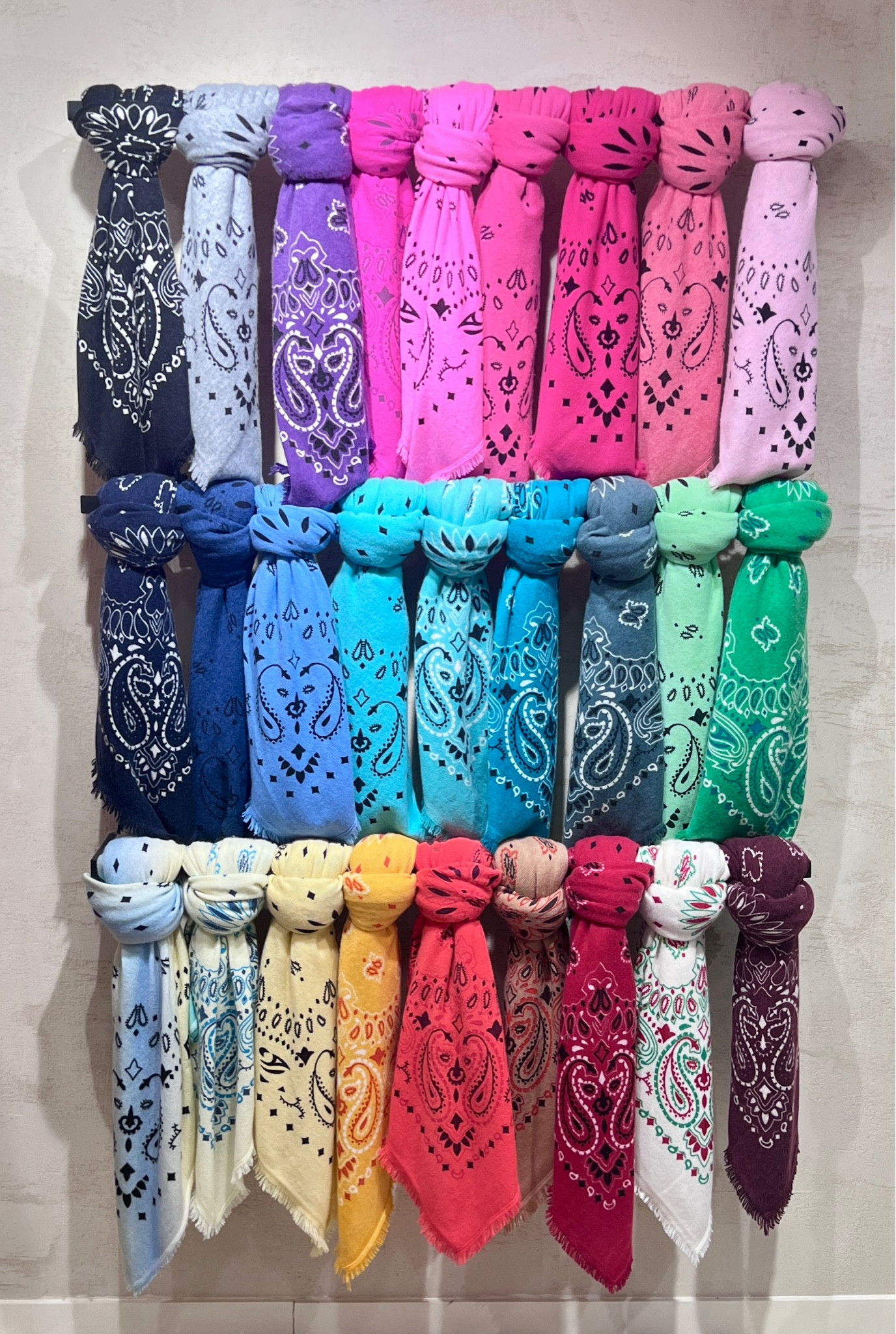 The cashmere bandana trend has taken over France! Kujten does it best! Linked colors on sale! 

#LTKSaleAlert #LTKStyleTip #LTKTravel