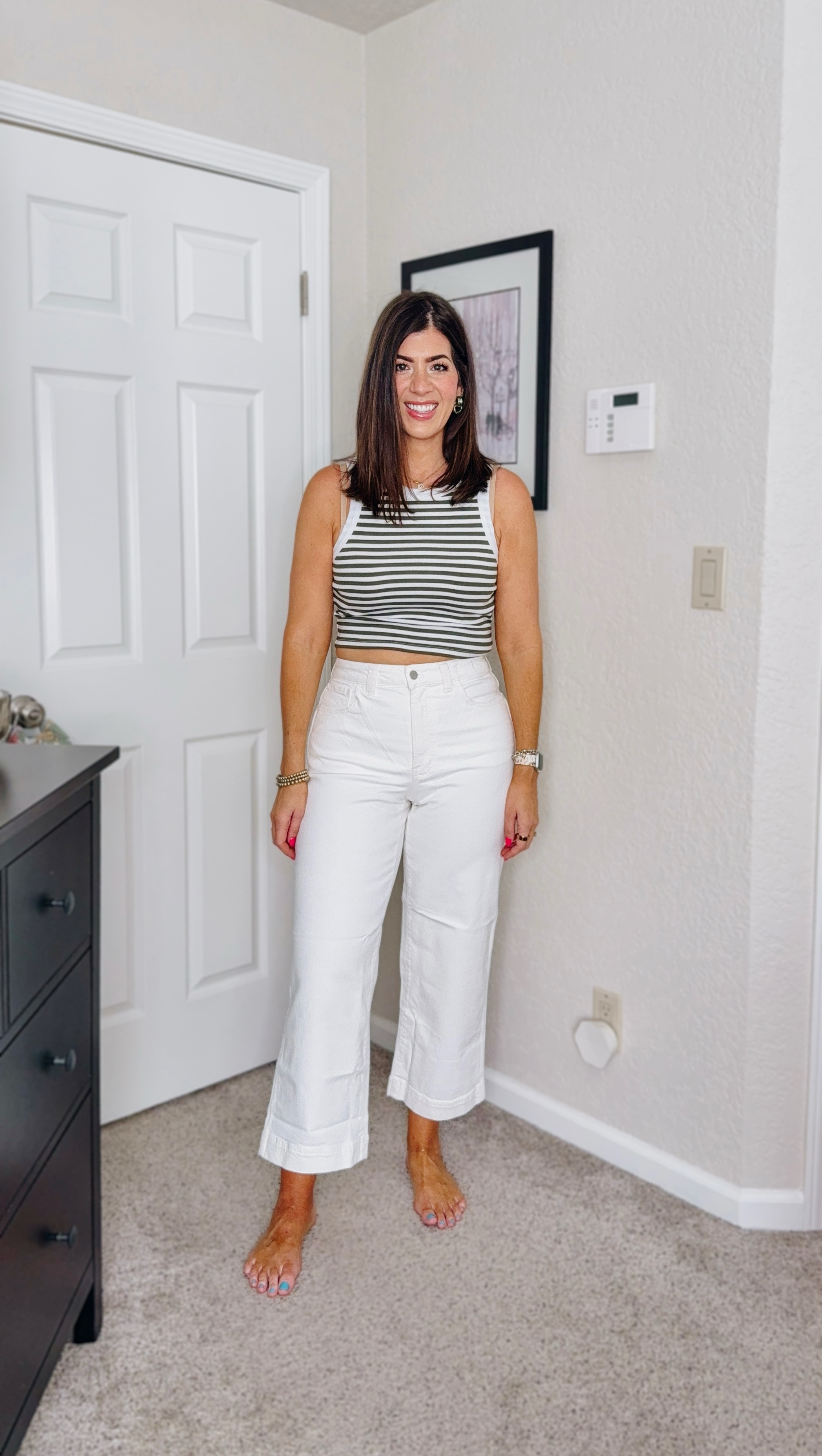 Madewell my in
In a medium tank and a 29 curvy wide leg cropped white jean

midsize casual outfits, everyday looks, jeans and tees, comfy and cute style, size inclusive fashion, weekend outfits, chill girl aesthetic
 

#LTKSaleAlert #LTKxMadewell #LTKMidsize