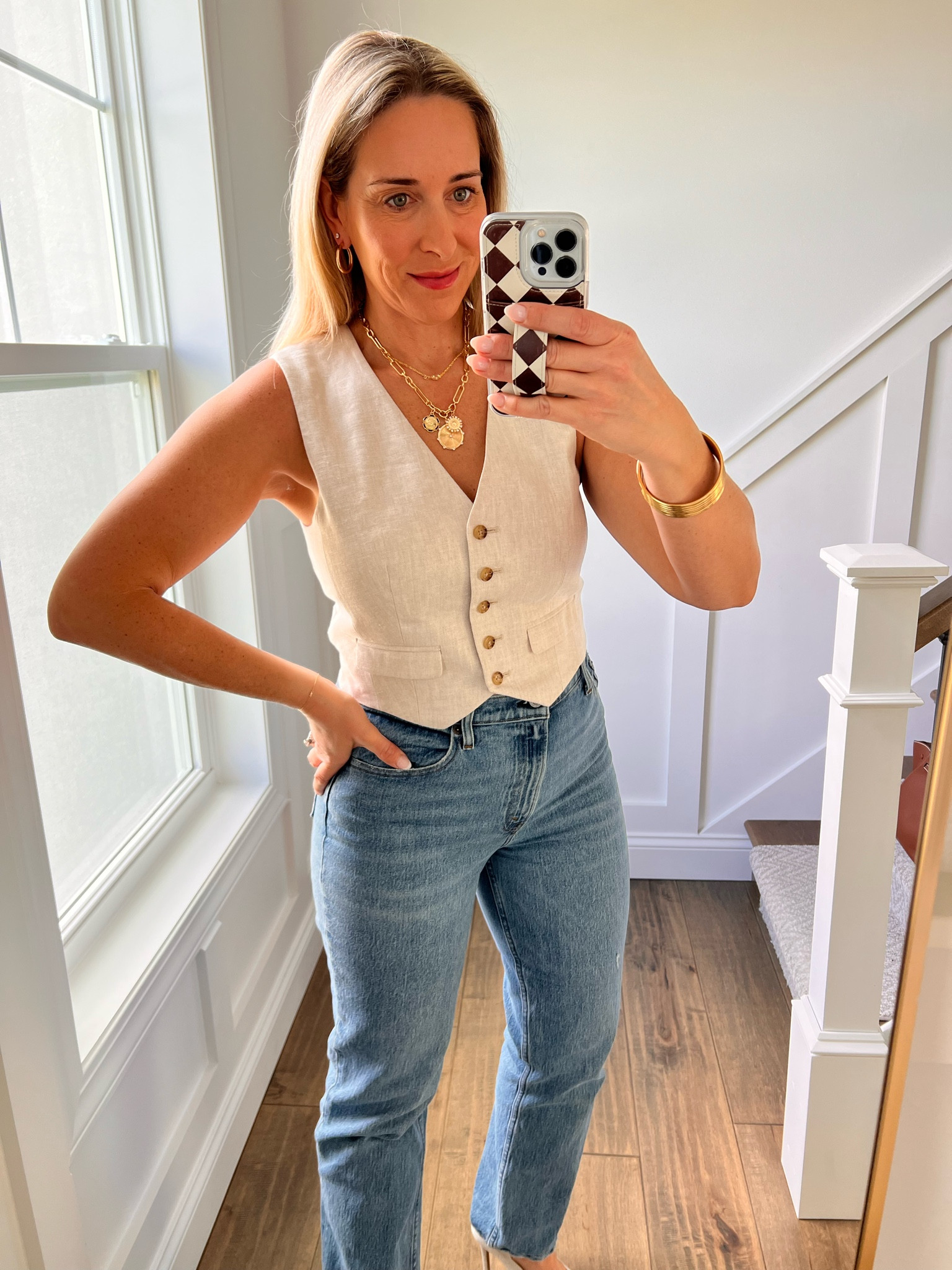 Summer trends

Vest - Jcrew linen vest

Ambercrombie jeans 

Charm necklace

#summeroutfit #vest #linen #chic #classic 



#LTKtravel #LTKworkwear #LTKstyletip