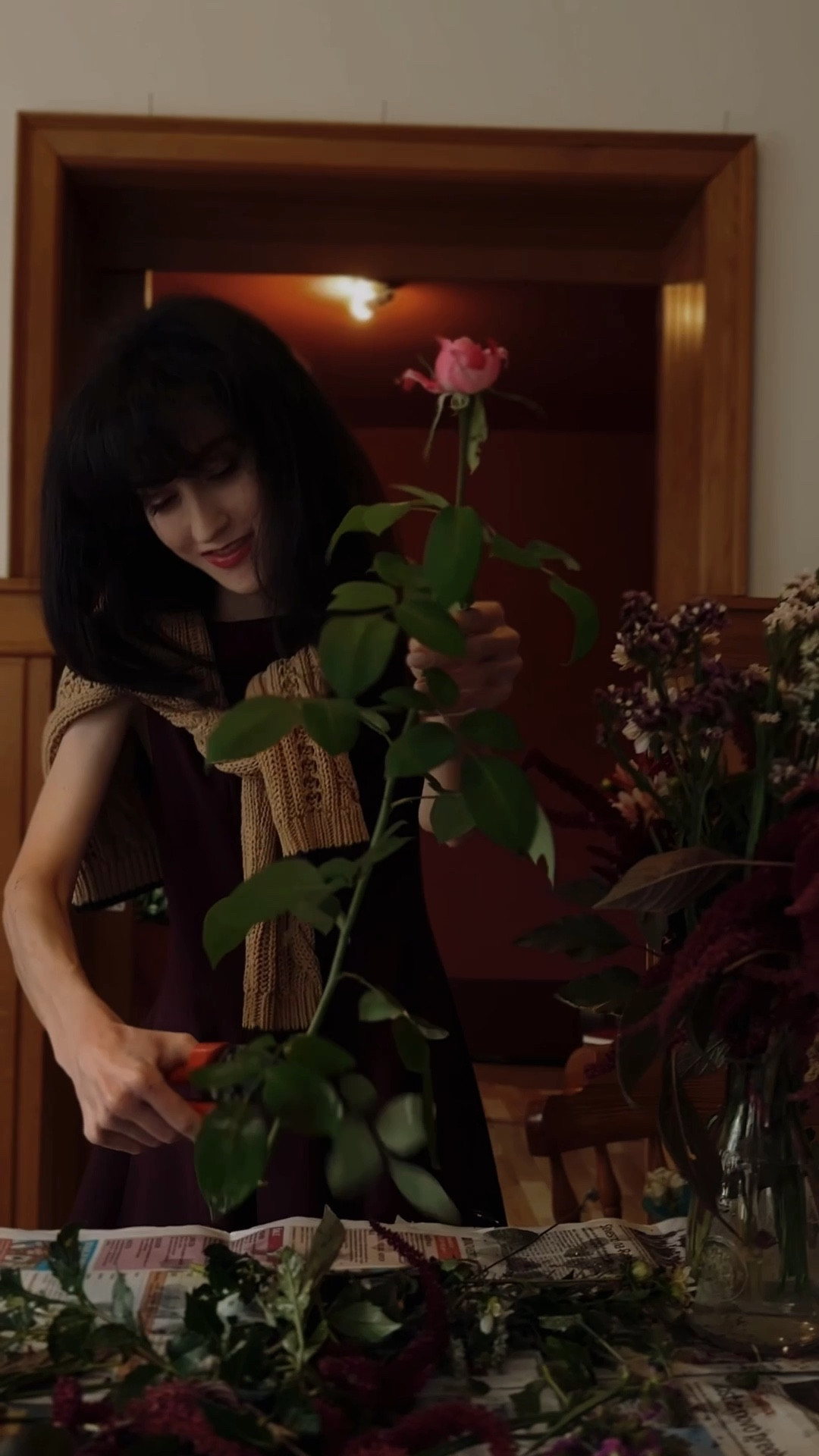 Fall flower bouquet, fall flower arrangement, vase, fall day, autumn day, old money style, old money lifestyle, preppy, self care, diy, fall decor, fall decorations 

#LTKHome #LTKSeasonal #LTKFindsUnder50