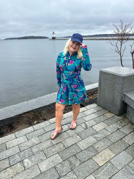 Weekends are for the beach and comfiness. I love this Lilly Pulitzer dress. I am wearing a small. 

#LTKMidsize #LTKActive #LTKStyleTip