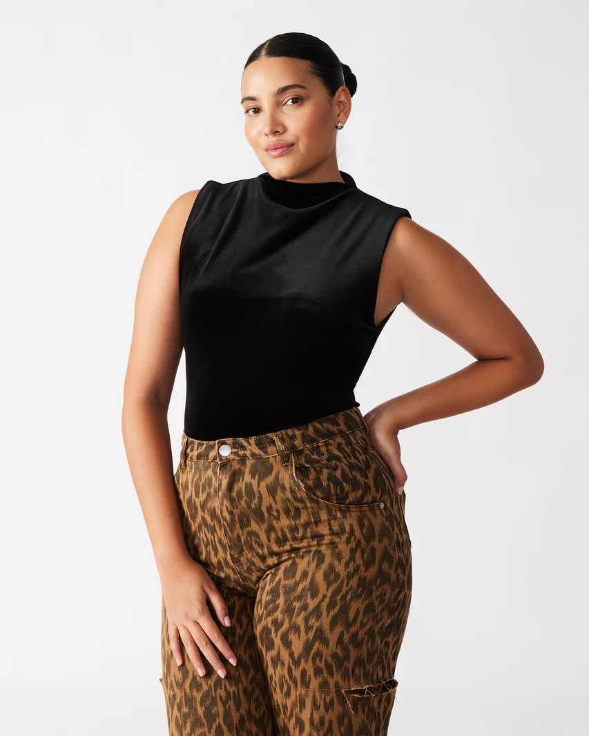 NIKOLA Bodysuit Black | Women's Mock Neck Velvet Bodysuit | Steve Madden (US)