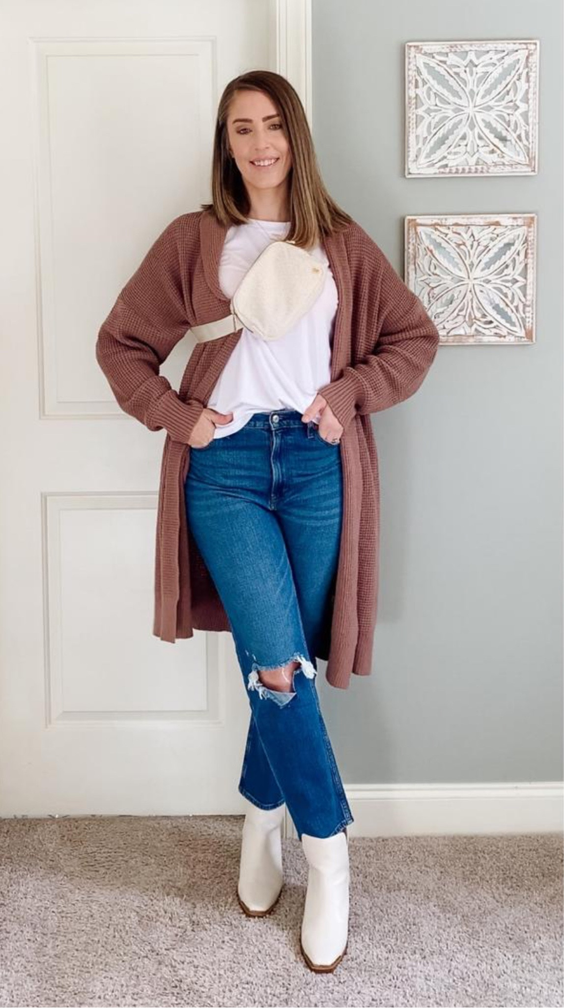 Cozy meets chic with this elevated jeans and a tee look! 

Amazon Fashion | Abercrombie & Fitch High Waisted Denim | Women’s Winter Outfit Idea | Cozy Cute Outfit Idea | Khaki Sweater | Brown Sweater | Half Zip Sweater | White Long Sleeve Tee | Abercrombie & Fitch Ankle jeans | Valeska Boot | Yellow Box Shoes | Yellow Box Boots | Winter Outfit Idea | Tall Women Outfit Ideas | tall girl fashion-friendly | stylish options for tall women | trendy outfits for taller ladies and fashionable choices for taller figures | Tall women fashion | Tall girl fashion | Tall girl | Tall women

Jeans - size 29 long
Duster Cardigan - M
White Long Sleeve Tee - M
Boots - Size 11

#LTKstyletip #LTKsalealert #LTKSeasonal