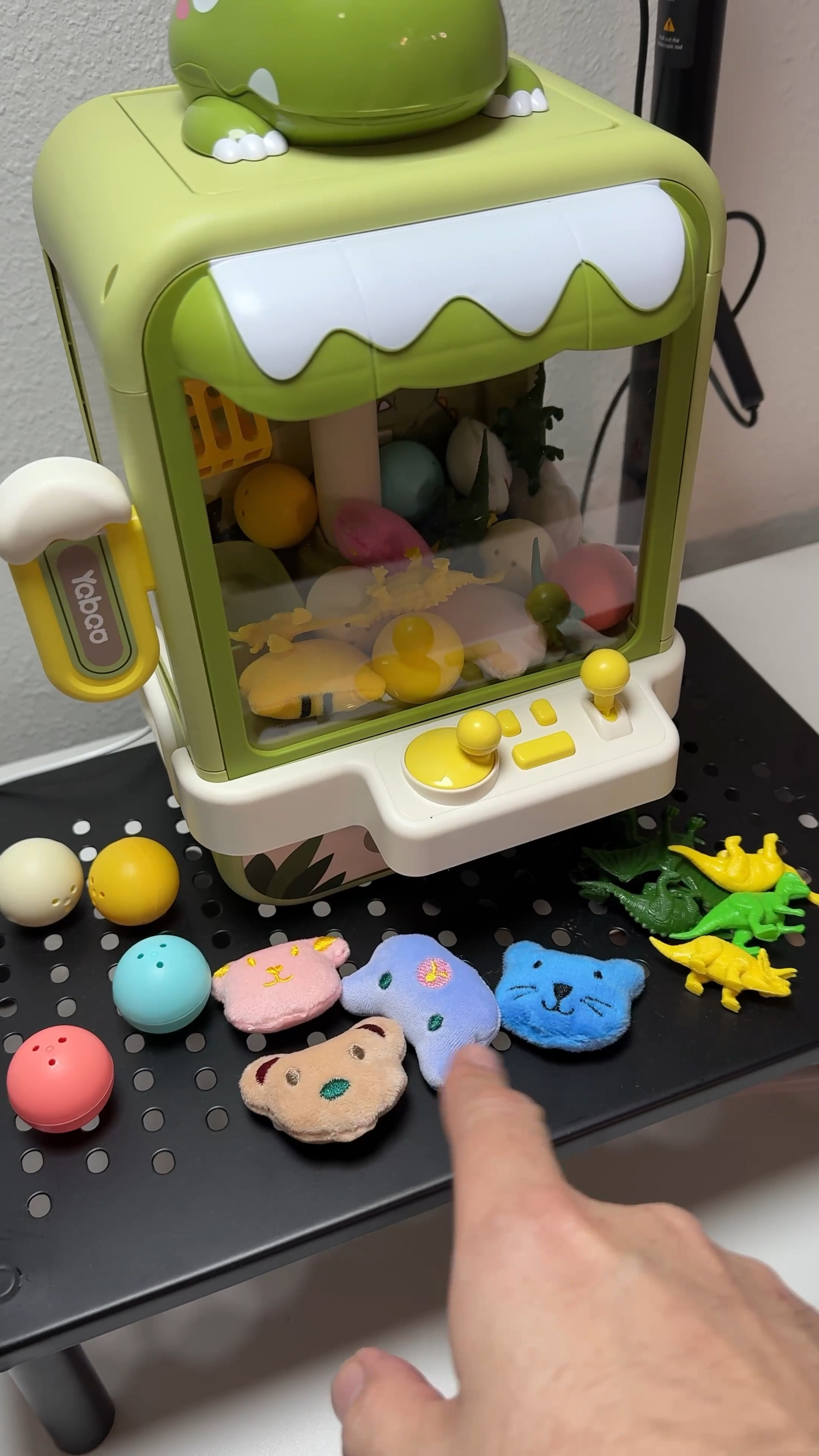 Dinosaur claw crane toy vending machine for kids. #toys #clawvendingmachine #clawmachine

#LTKKids #LTKGiftGuide #LTKFindsUnder50