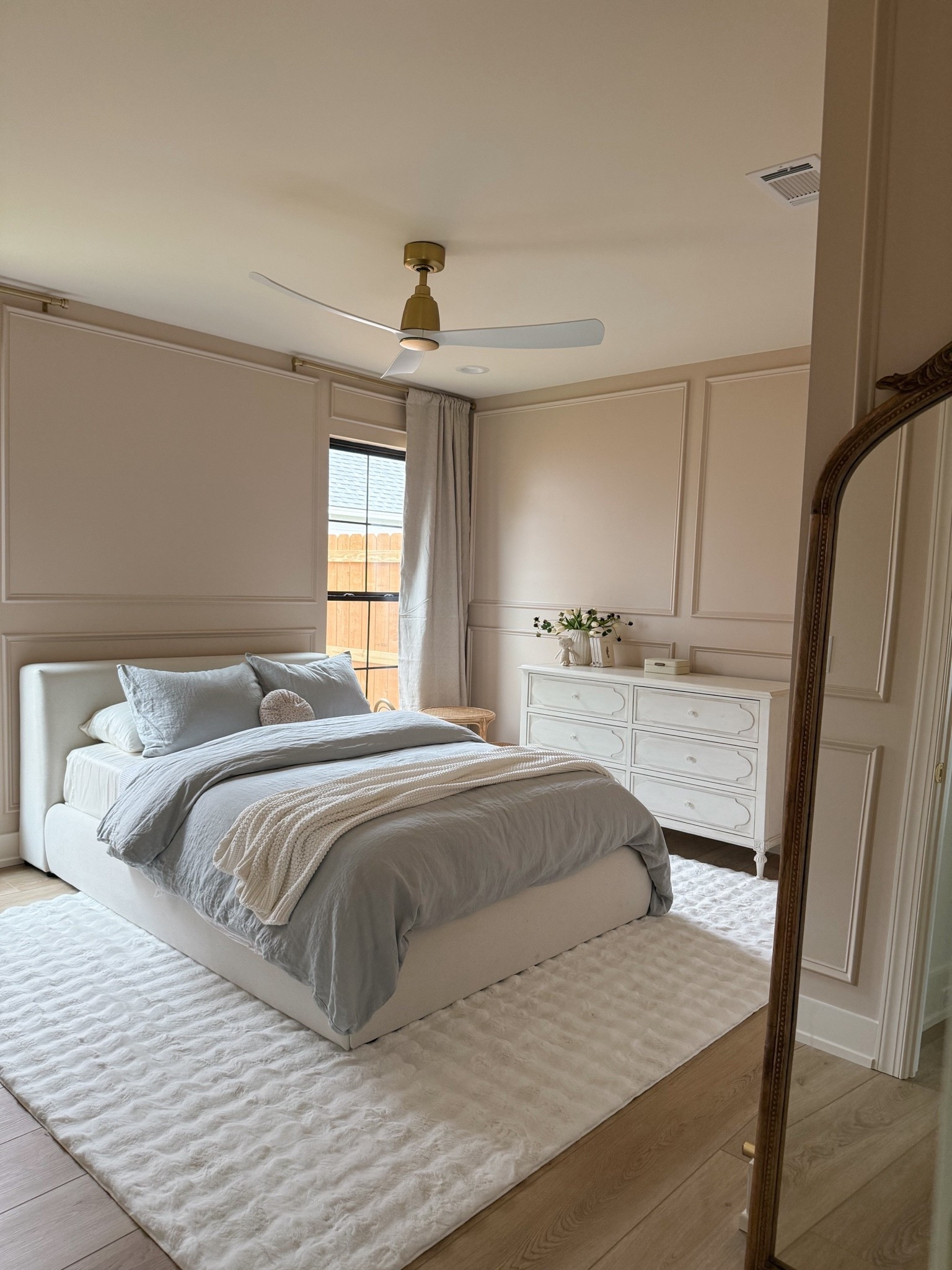 My daughter’s bedroom! THE softest rug and best bedding!

#LTKHome