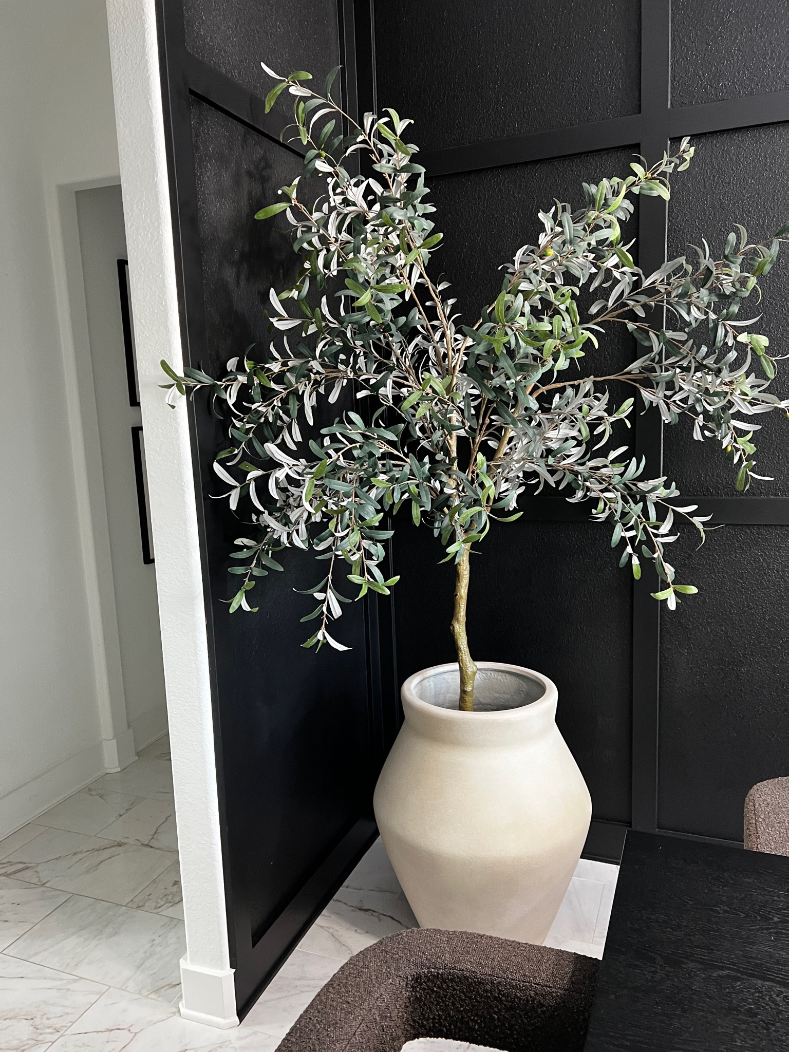 Added some greenery to our dining room and I’m loving it! Perfect touch to lighten up the space! 

#LTKfindsunder100 #LTKfindsunder50 #LTKhome