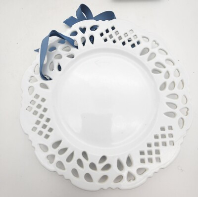Vtg Two’s Company Decorative Wall Plate With Blue Bow Lattice Cutouts | eBay US