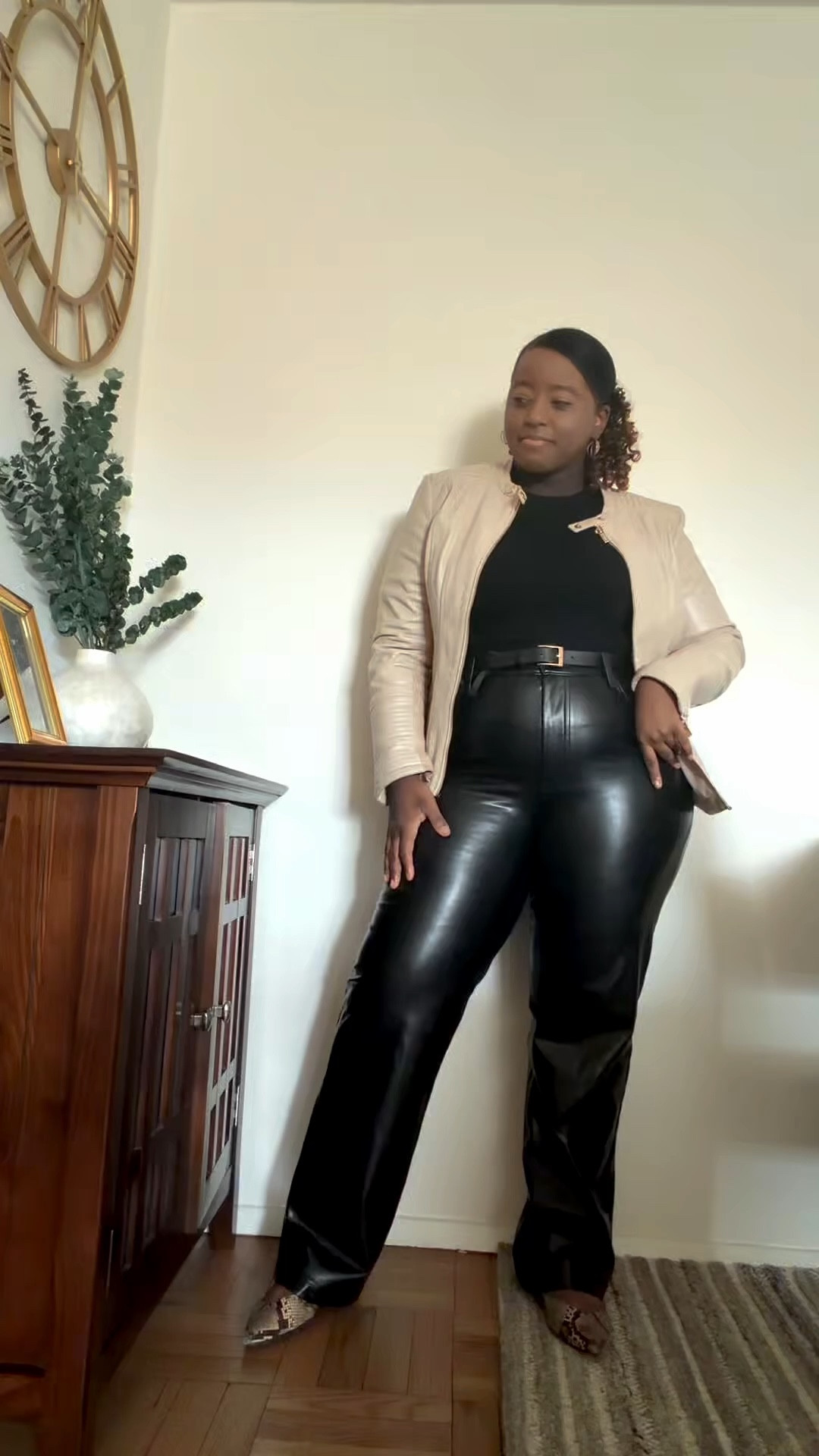 Transitional spring outfit. This neutral look with leather pants and a lightweight jacket is perfect for those in-between weather days.

transitional spring outfit, neutral outfit, casual chic outfit, spring outfits, everyday style ideas for women, Bloomingdale’s 

#LTKU #LTKMidsize