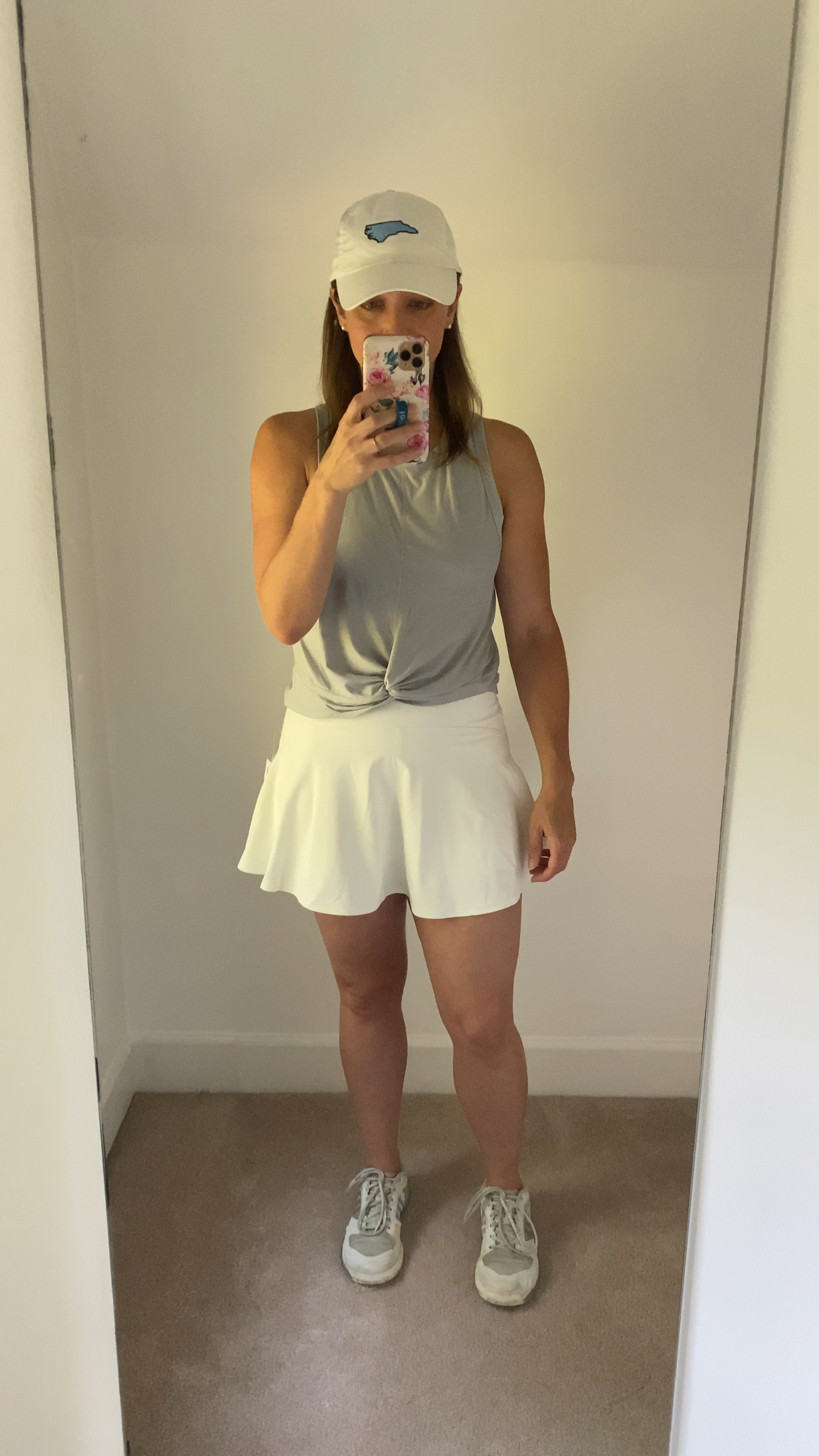 Old Navy Active 

Twist front top: small
Tennis skort: small
**you may want to size up on the skort 

#LTKfamily #LTKFitness #LTKunder50