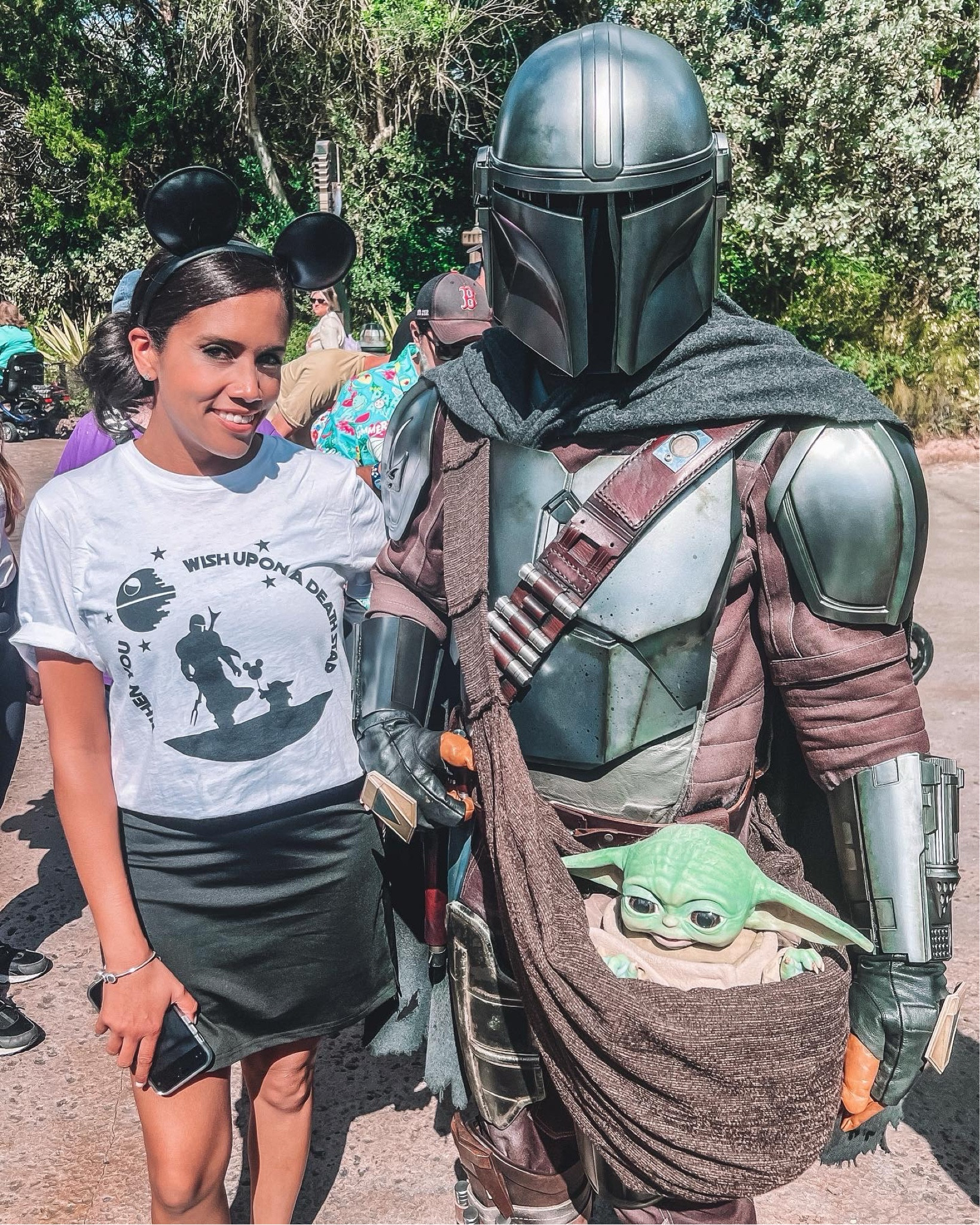 Star Wars outfit Walt Disney World Theme Parks Mandalorian Grogu Galaxy’s Edge Hollywood Studios Summer Family vacation Orlando 