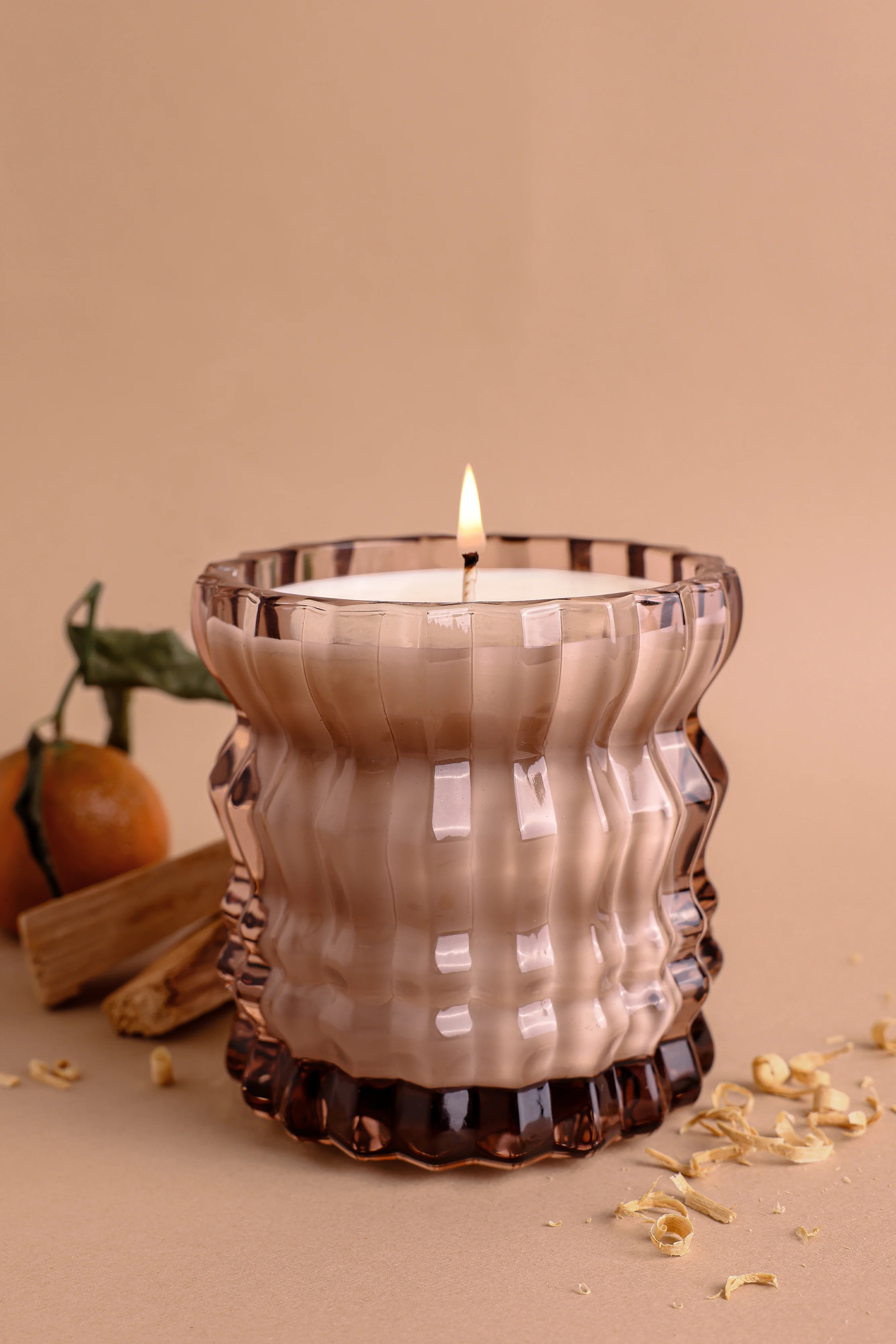 WILLOW | Non-Toxic Candle in Textured Glass Vessel | Auden Lueur