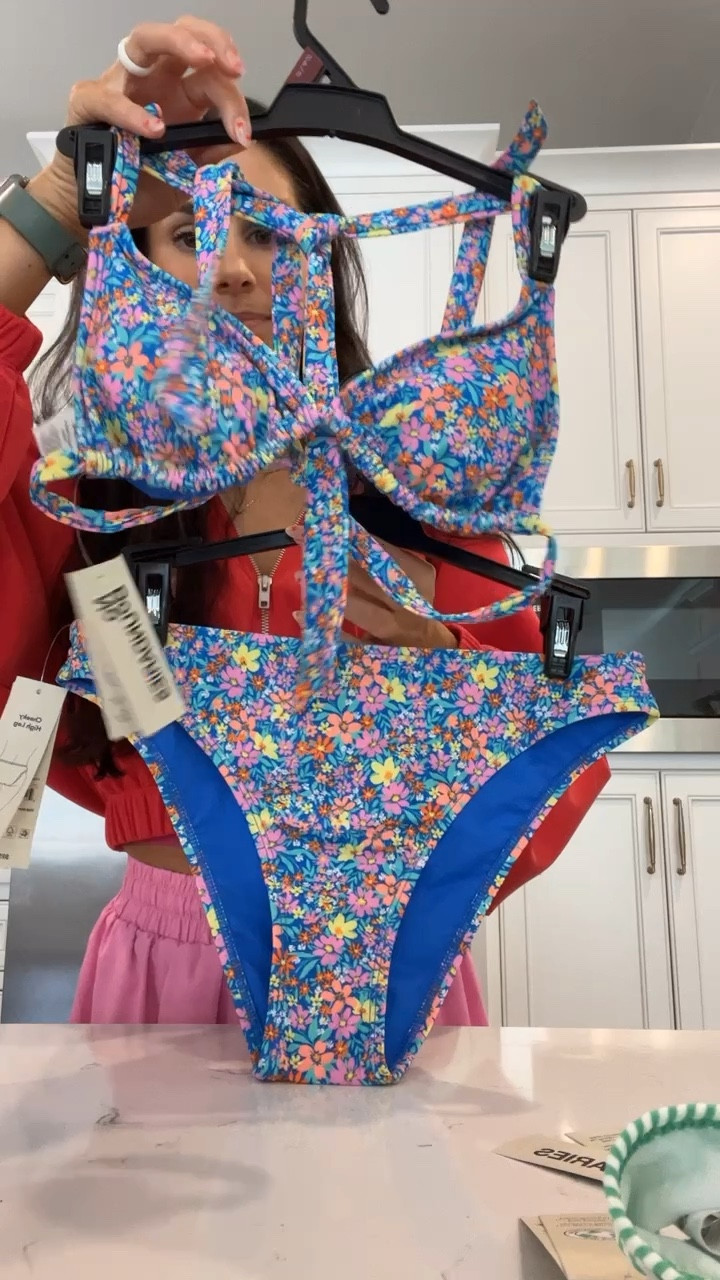 Walmart swimsuits, $23 or less for the set (!!) 

Cute swimsuits budget friendly bikinis Walmart swim 

#LTKSeasonal