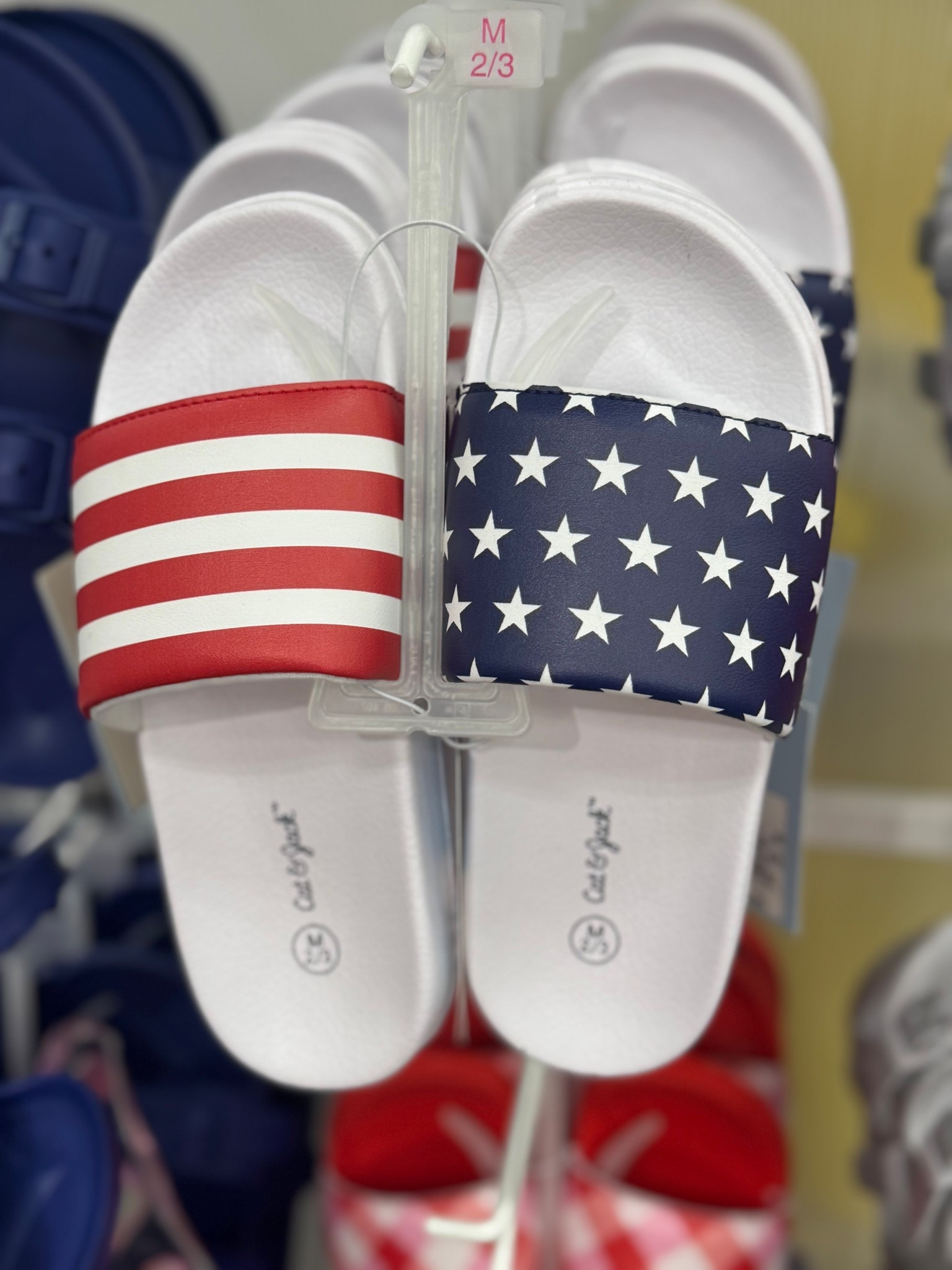 Tween Fashion 🇺🇸

Tween Fashion // Tween Shoes// 4th of July // Target// Target Kids 

#LTKSummerEdit #LTKKids #LTKFindsUnder50