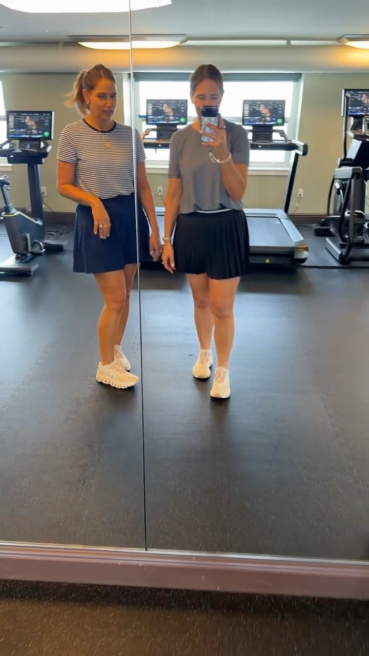 The gym never felt easier than when wearing these max cushioned On Cloudmonster running shoes! The slight pink accent is just perfect to wear with everything  

#LTKOver40 #LTKfitnessgoals #LTKootd