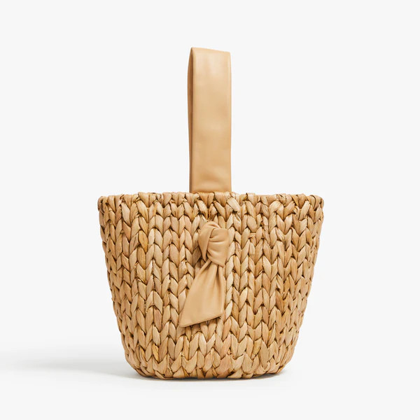 Petite Isla Bahia Basket Lady | Pamela Munson
