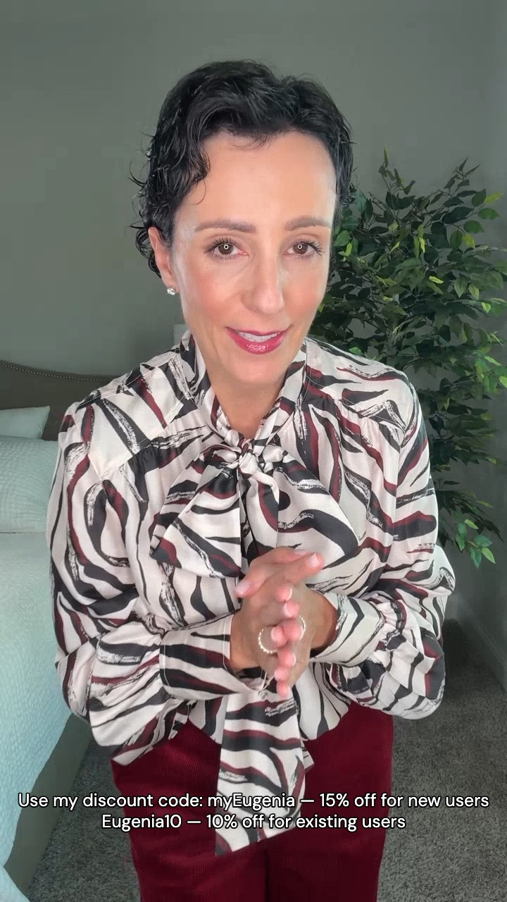 Fabrique is truly redefining modern luxury this season. Every piece has that couture-inspired touch — hand-finished details, rich fabrics, and silhouettes that instantly elevate your whole presence.
From the artful prints to the cashmere and wool blends, each look feels thoughtfully designed and unbelievably chic. These are the pieces that turn simple outfits into moments.

@fabrique.official
#Fabrique #Fabriquedesigners #Fabs #ad

#LTKootd #LTKHoliday #LTKCyberWeek