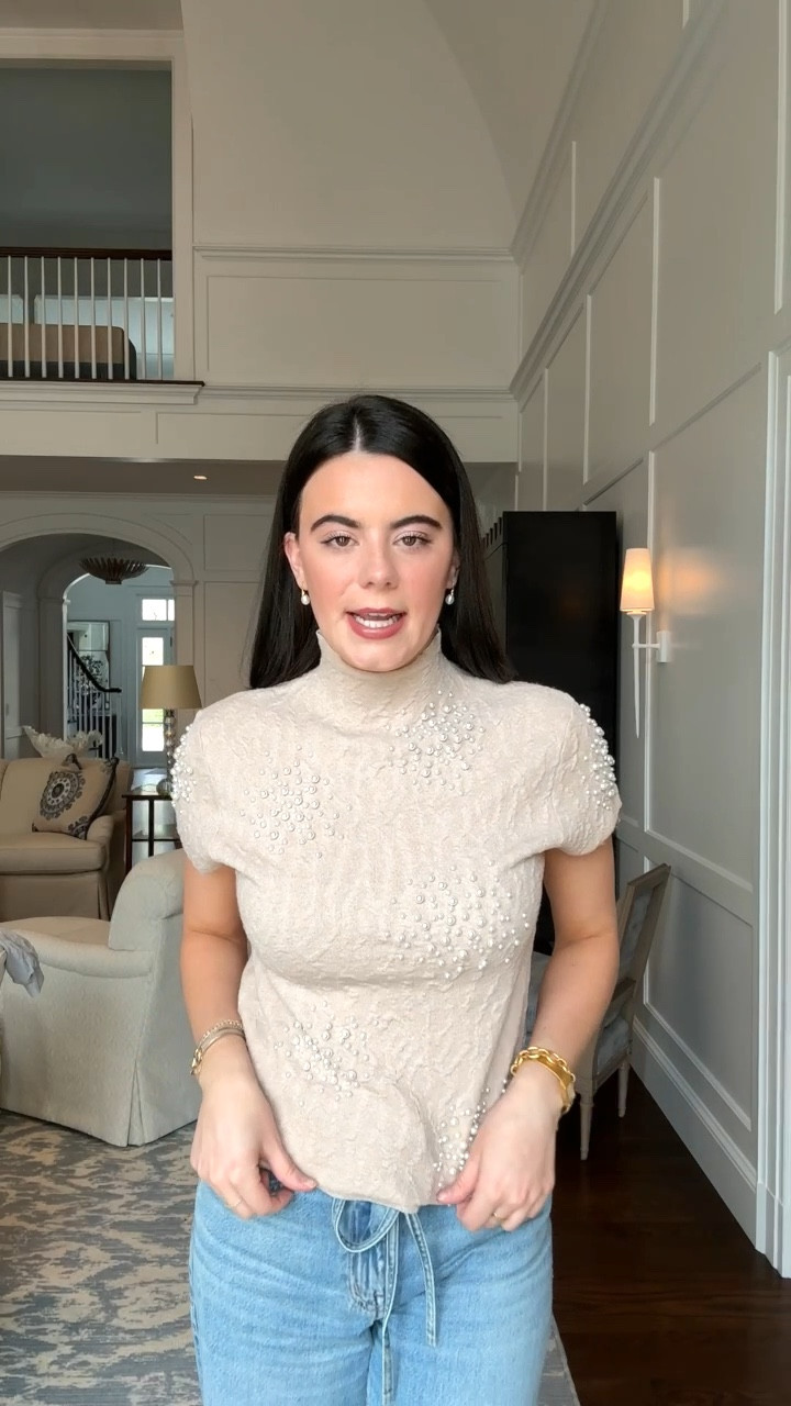 Zara spring top! Love the pearl embellishment, I would pair this with an acru jean or white denim! Great for a date night or going out look! 