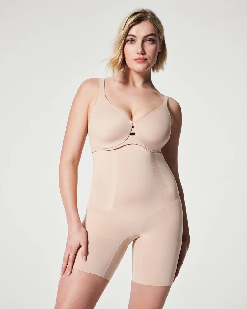 OnCore High-Waisted Mid-Thigh Short | Spanx