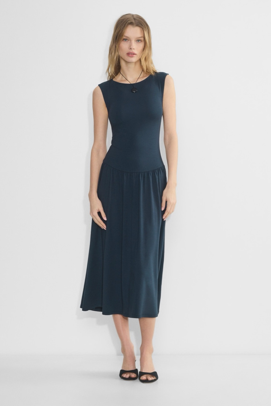 The perfect work dress ♥️ 

#LTKStyleTip #LTKWorkwear #LTKFindsUnder100