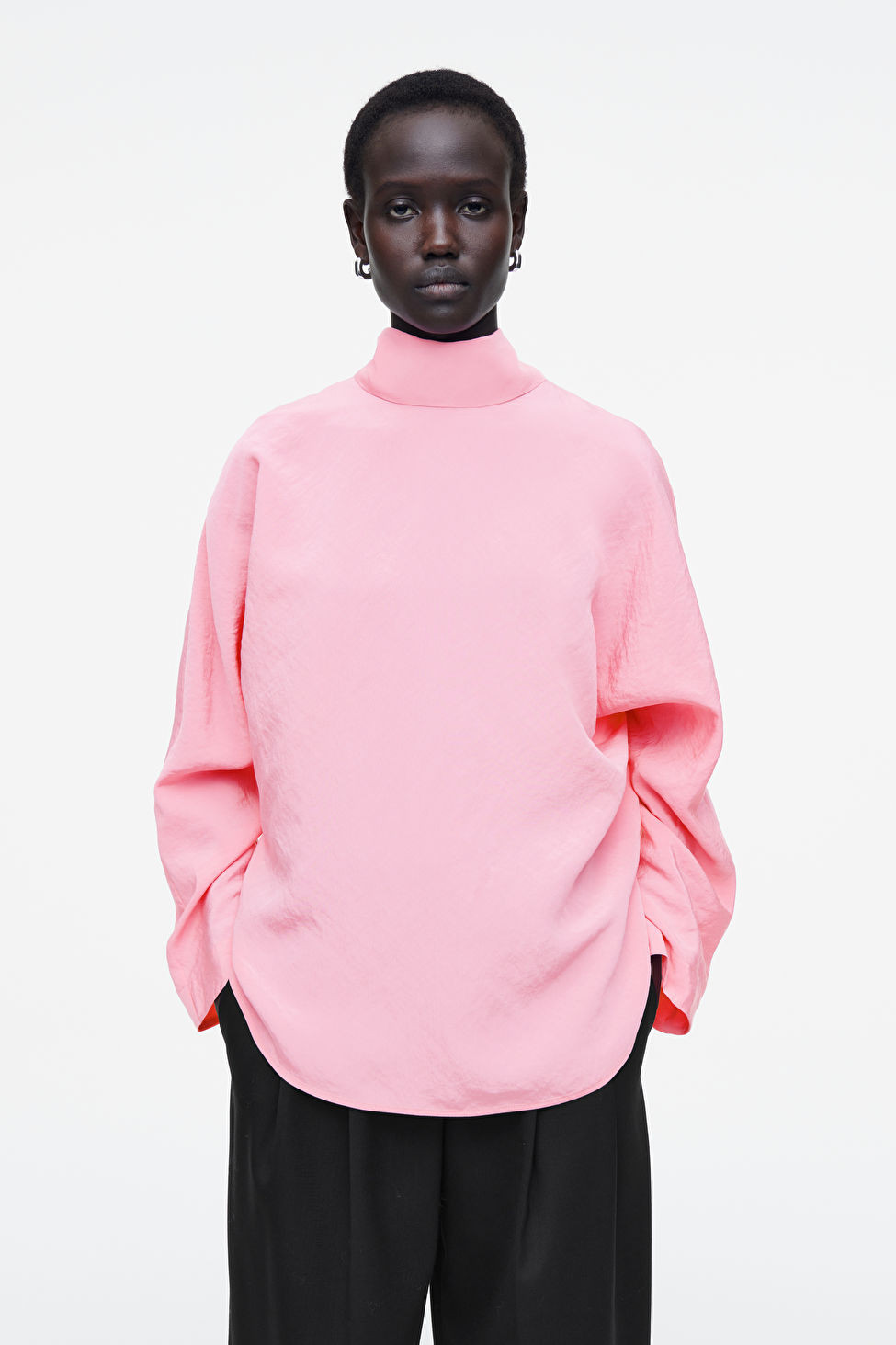 NECK-TIE CIRCLE-CUT BLOUSE | COS (EU)
