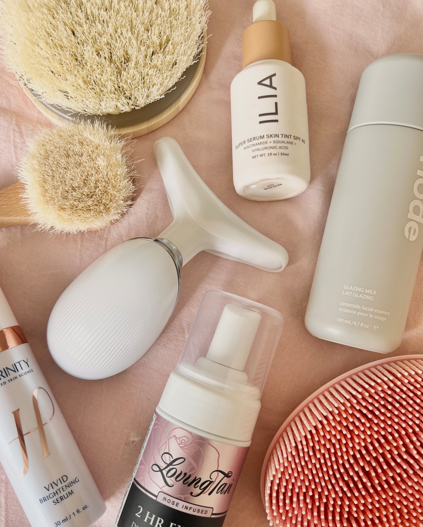 Alllll my essentials for happy, healthy skin 🫶🏼

#LTKBeauty #LTKItBag #LTKStyleTip