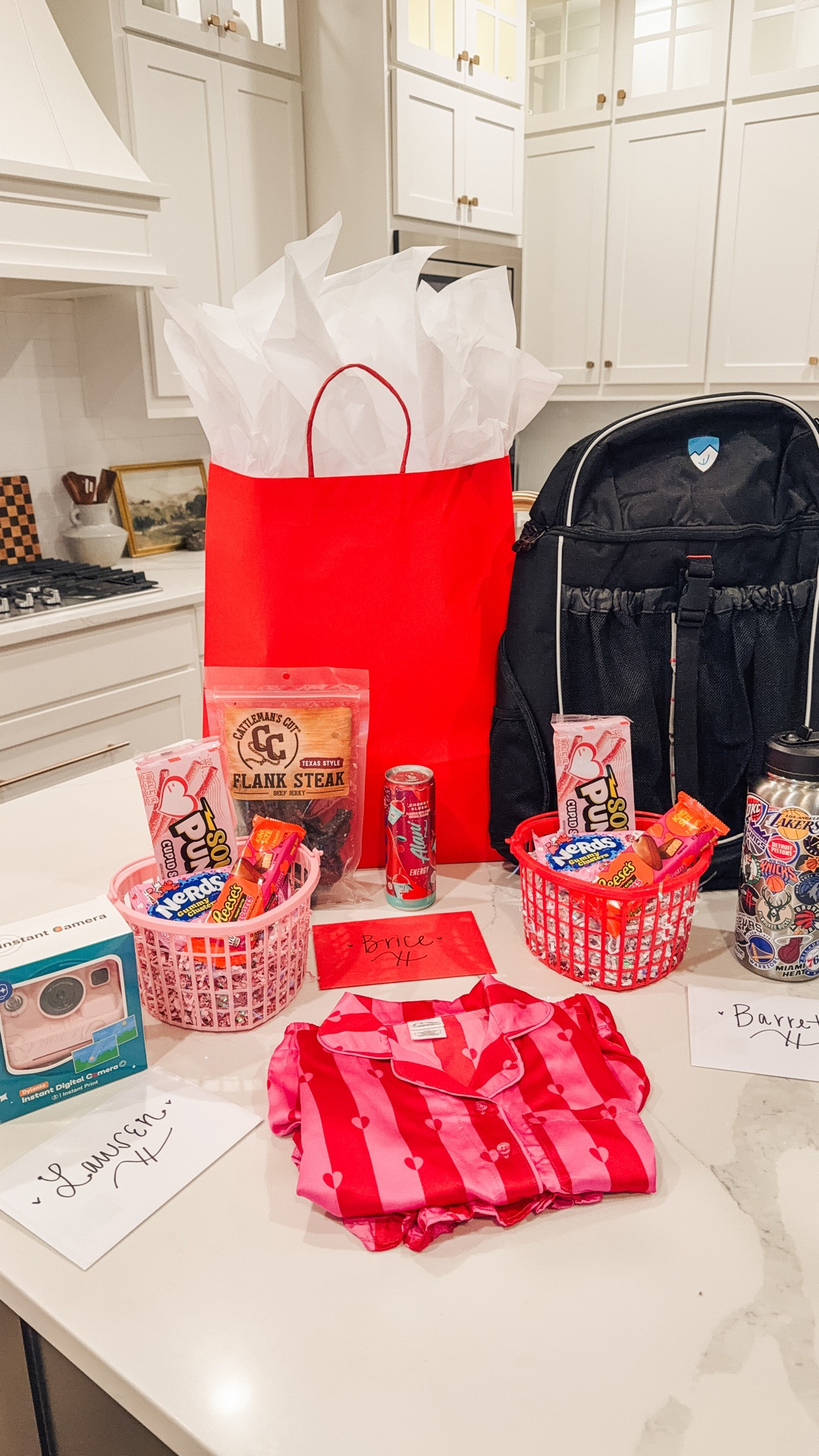 Valentine’s Gift Links❣️#LTKValentine

#LTKmomlife #LTKKids