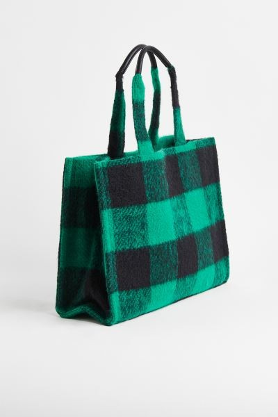 Flannel Shopper | H&M (US + CA)