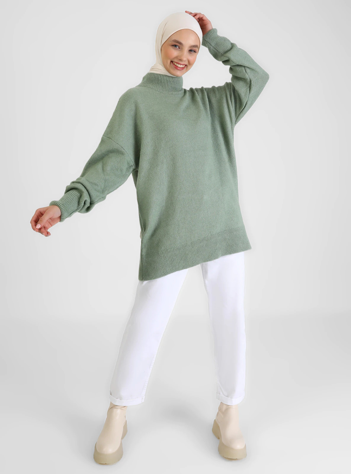 Green - Crew neck - Unlined - Knit Tunics | Modanisa (US)