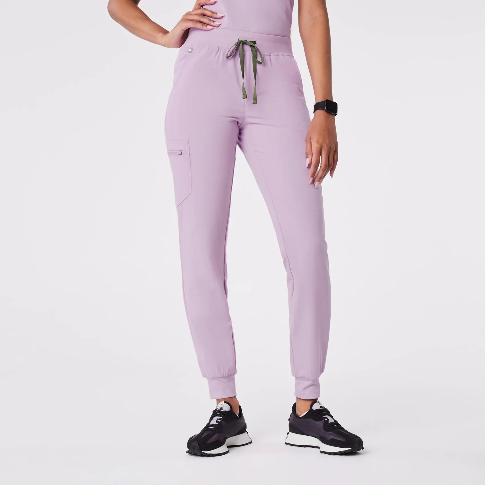 Women's Zamora Jogger Scrub Pants™  - Lavender Haze · FIGS | FIGS