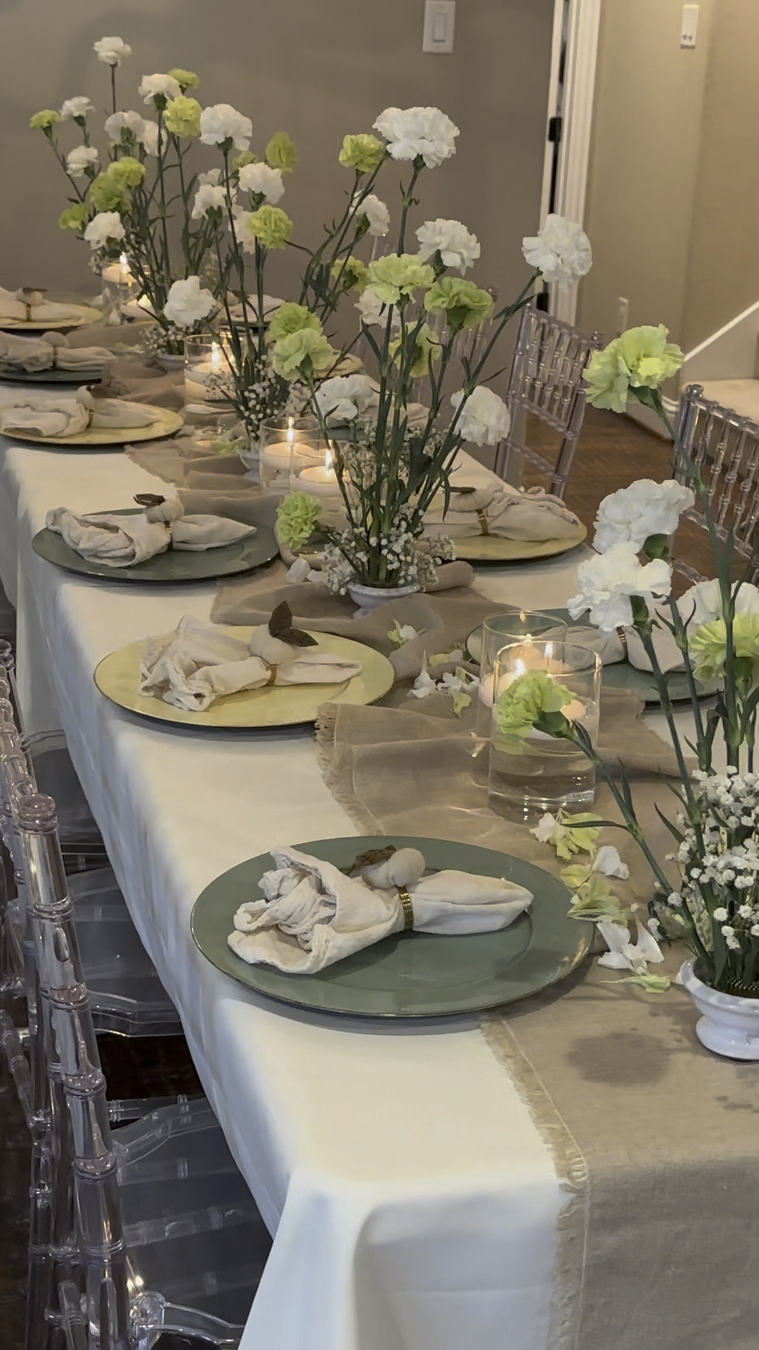 Table Decoration 


#LTKHoliday #LTKSeasonal #LTKsalealert