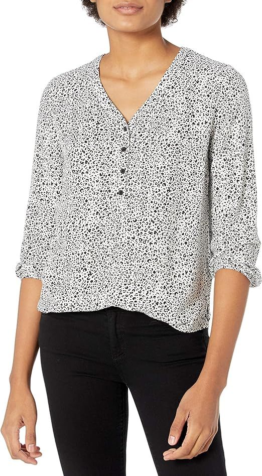 Amazon Essentials Women's 3/4 Sleeve Button Popover Shirt | Amazon (US)