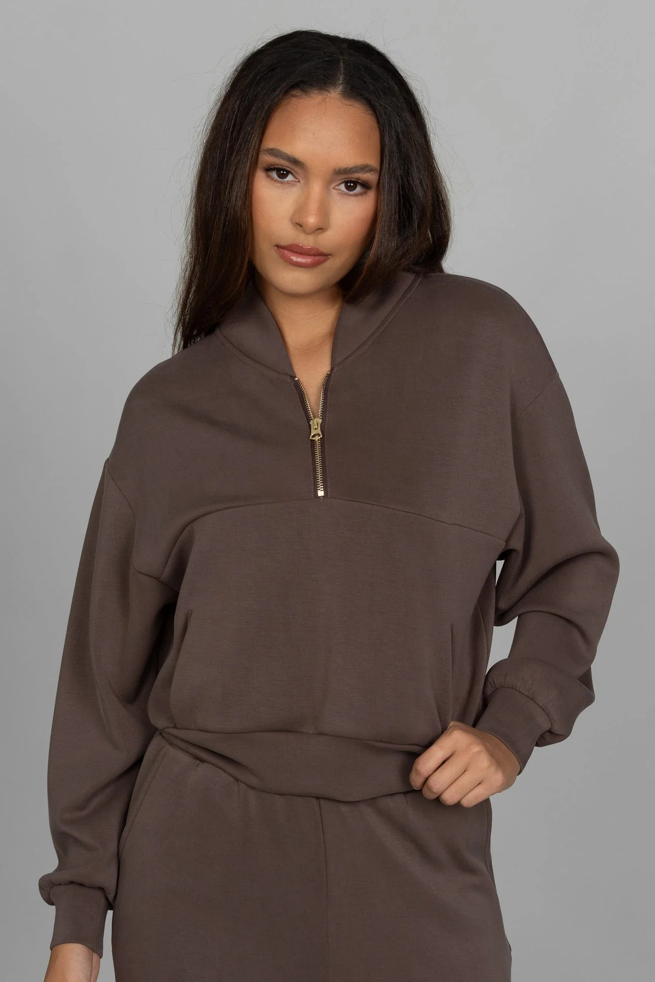 Mocha LuxeSoft Lounge Quarter Zip | Gold Hinge