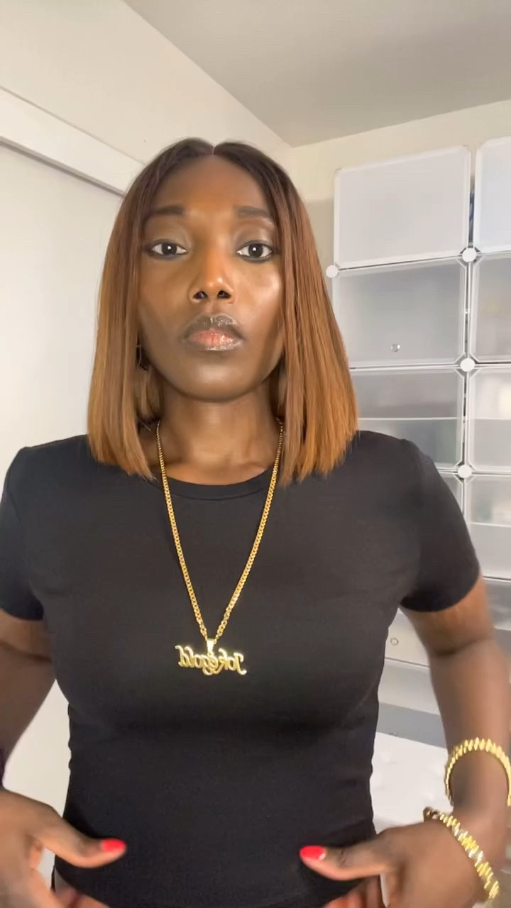 "Just stepped out in my #OOTD - Black crop top paired with black pocket baggy chinos trouser, layered with a black and white check jacket. Loving this #MonochromeLook! Timeless and chic. It’s the perfect balance of comfort and style. #StreetStyle #FashionGram #TrendyOutfits"

#LTKVideo #LTKstyletip #LTKSeasonal