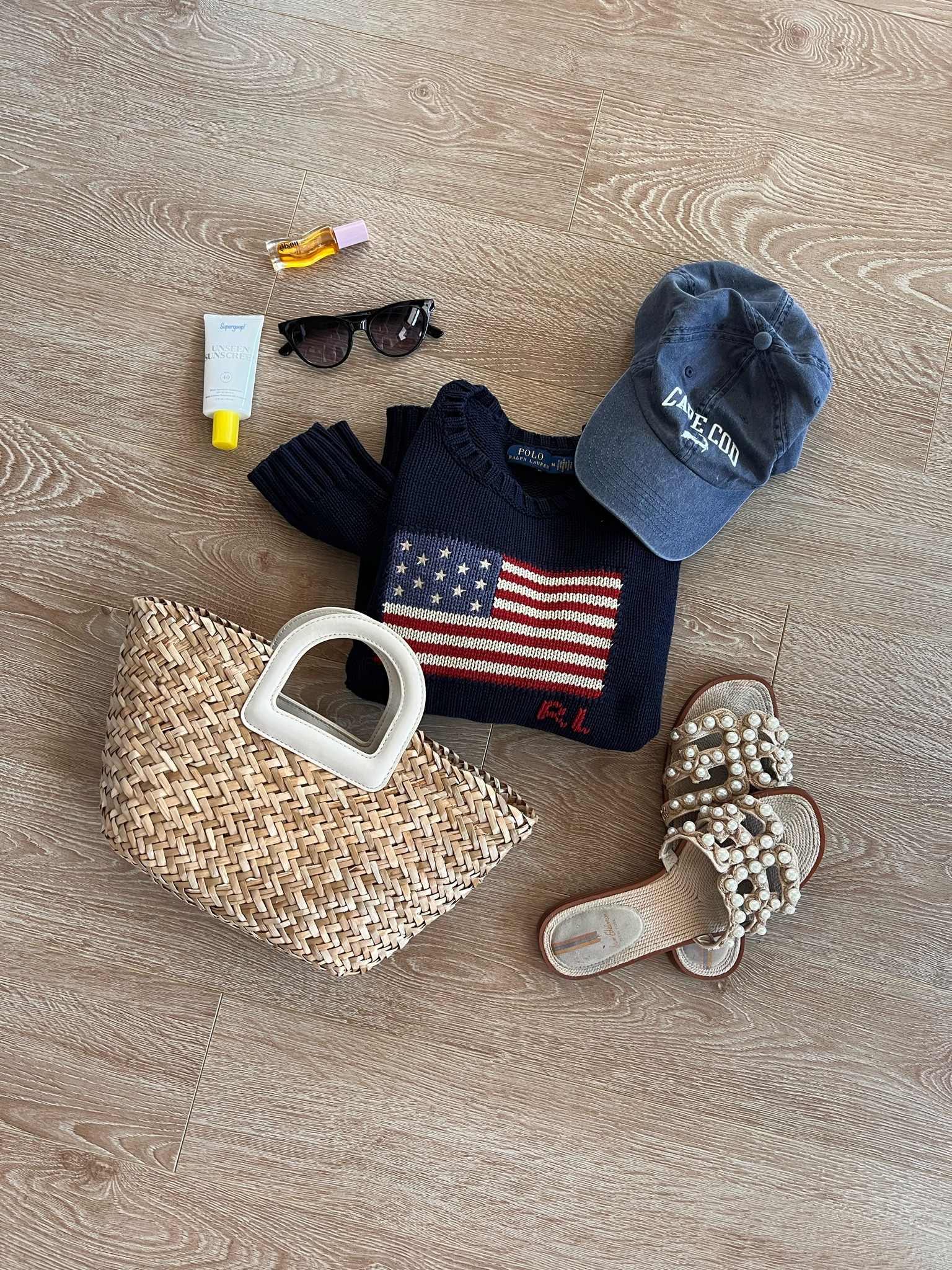 sale alert! the classic polo flag sweater is $100 off - snag it while you can ! (this never goes on sale!)

#LTKSeasonal #LTKSaleAlert #LTKStyleTip