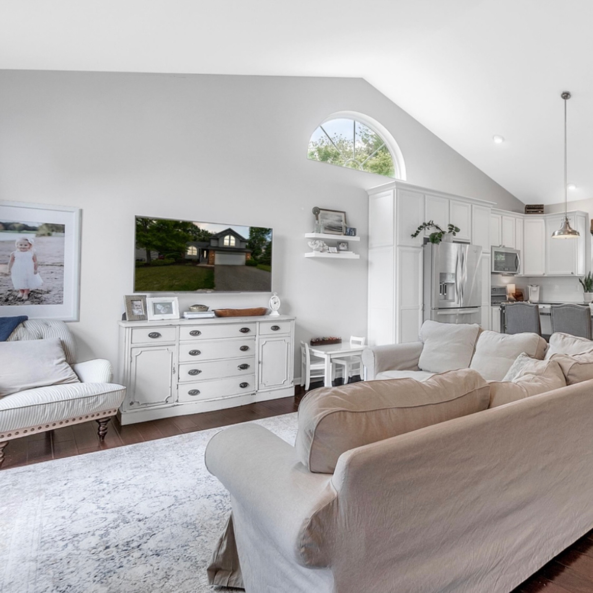 I saw this rug on more than one of my favorite home decor accounts and knew it would make our space! I like all things neutral but have been trying to incorporate more dark blue into our space and this rug was the perfect mix to achieve that!

#LTKhome