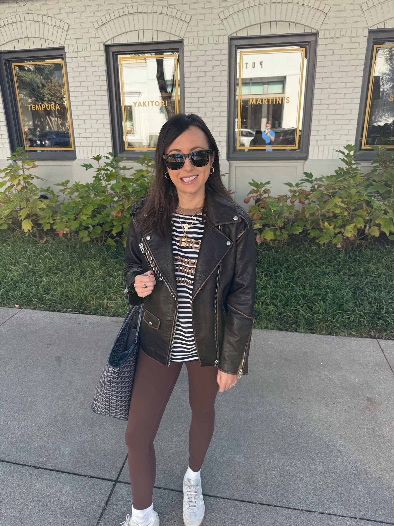 Blanknyc faux leather moto jacket in the perfect chocolate brown. So incredibly soft and well made! Wearing a XS in the coat. Zara tee and lululemon leggings




#LTKFindsUnder100 #LTKSeasonal #LTKStyleTip