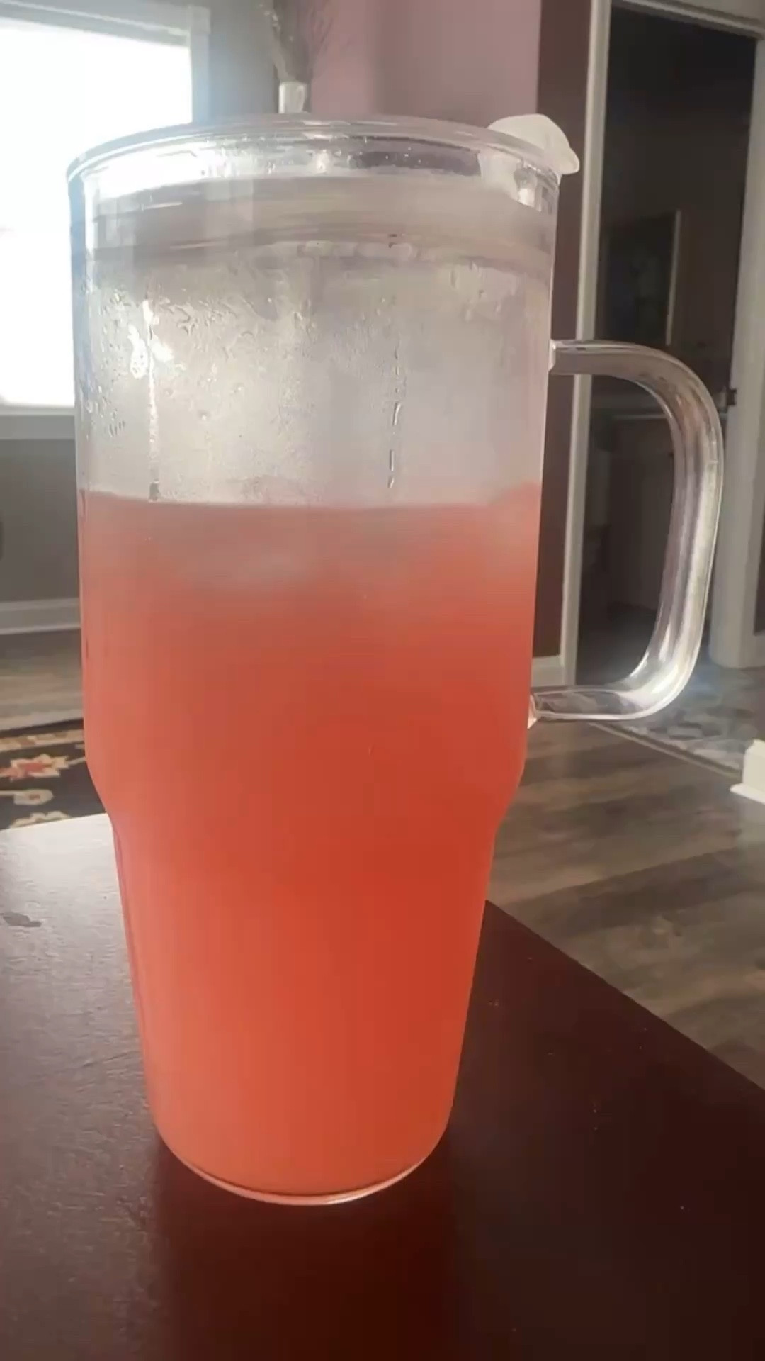 strawberry lime hydrating elixir
blended & strained strawberries + collagen + strawberry hibiscus super belly + probiotic drops + coconut water + mineral waterr

#LTKvlog #LTKselfcare #LTKdayinmylife