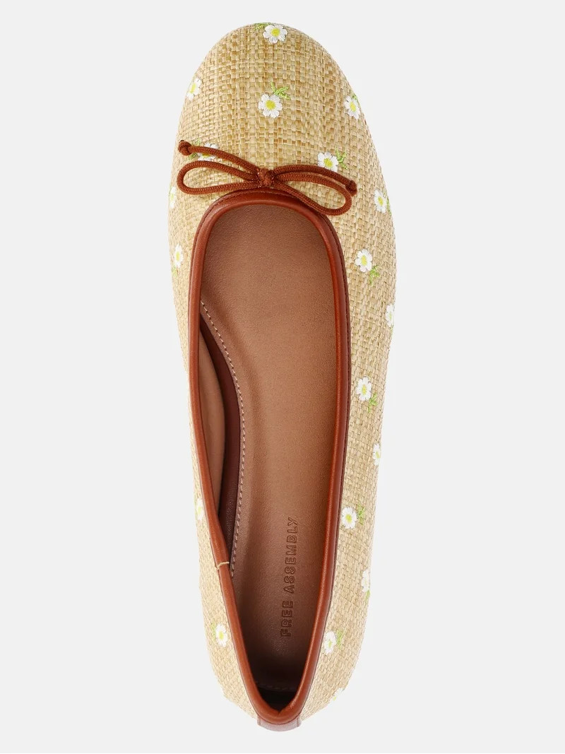 Free Assembly Women's Raffia Daisy Ballet Flats with Bow | Walmart (US)