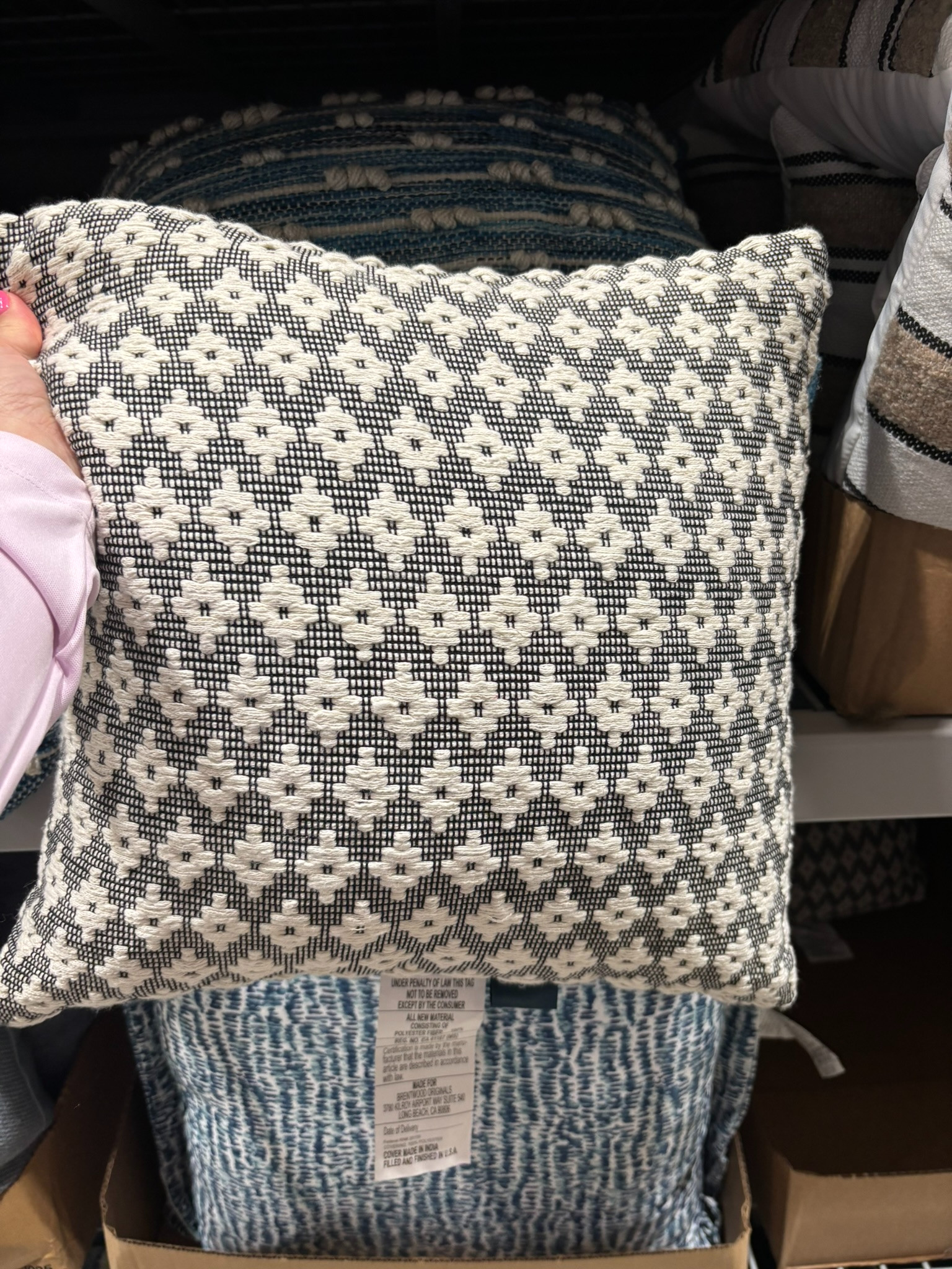 Lowes Home. Porch Decor. Decorative Outdoor Pillow. Patio Decor. Modern Farmhouse. Neutral Decor.  

 #LTKdayinmylife #LTKmomlife #LTKHome