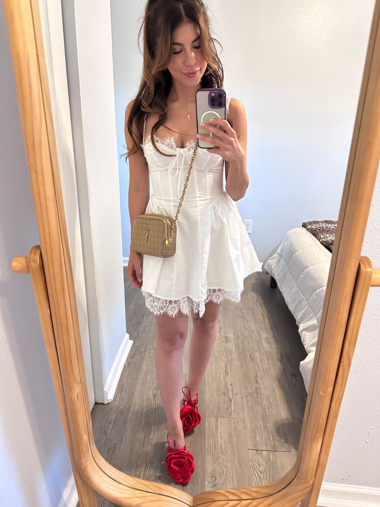 Wearing and XS in the dress. Def on the verge of being too small in the bust hehe 🤭 