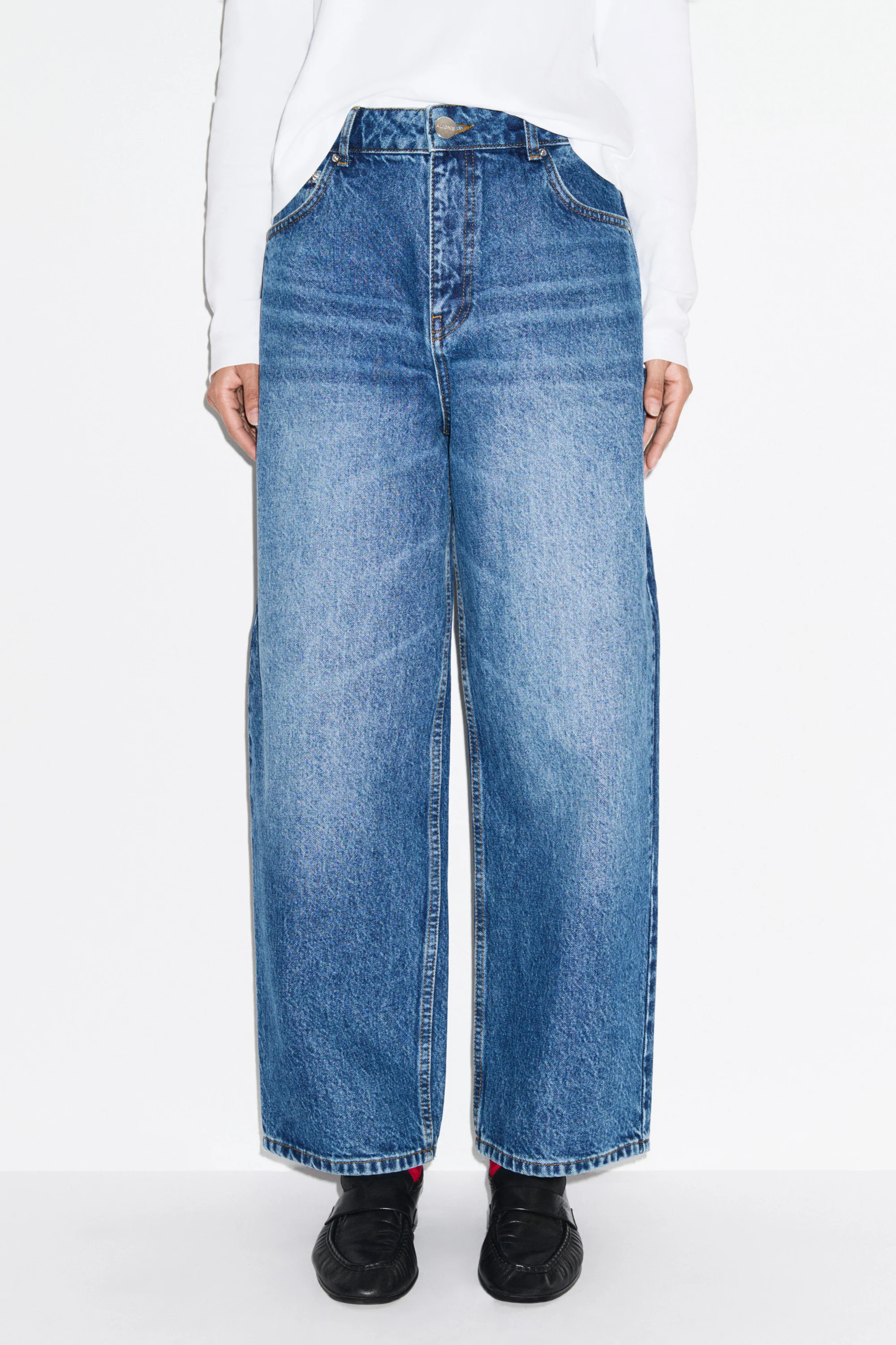 ALIGNE Barrel Jeans - Washed Denim | Wren | ALIGNE USA