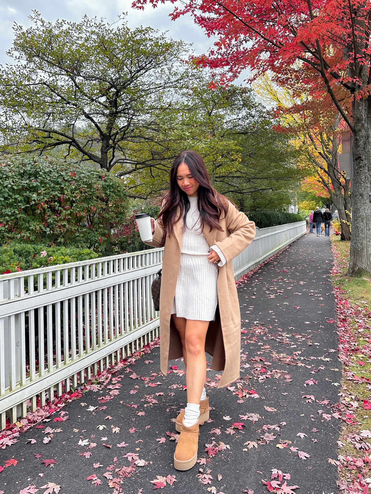 Fall outfits I wore to Vermont! Viral HM sweater dress is 10/10. Wearing a size small and Abercrombie jacket in regular 

#LTKfindsunder100 #LTKstyletip