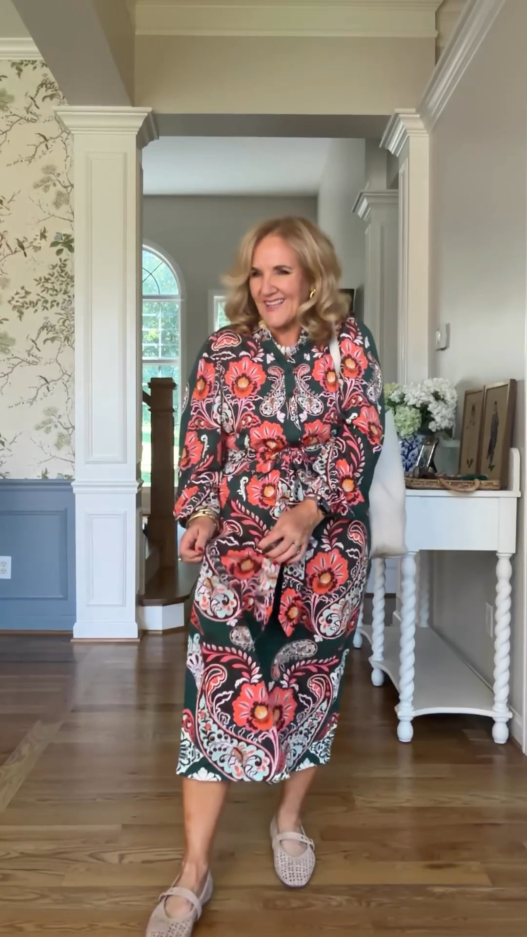 Tap the bell 🔔, heart ❤️ this post, and save for later!

This floral dress makes getting dressed so easy. The bold print creates a polished outfit while keeping things comfortable and effortless.

Fit note: I'm wearing a size 10 Petite 

 #LTKootd #LTKOver40 #LTKWedding